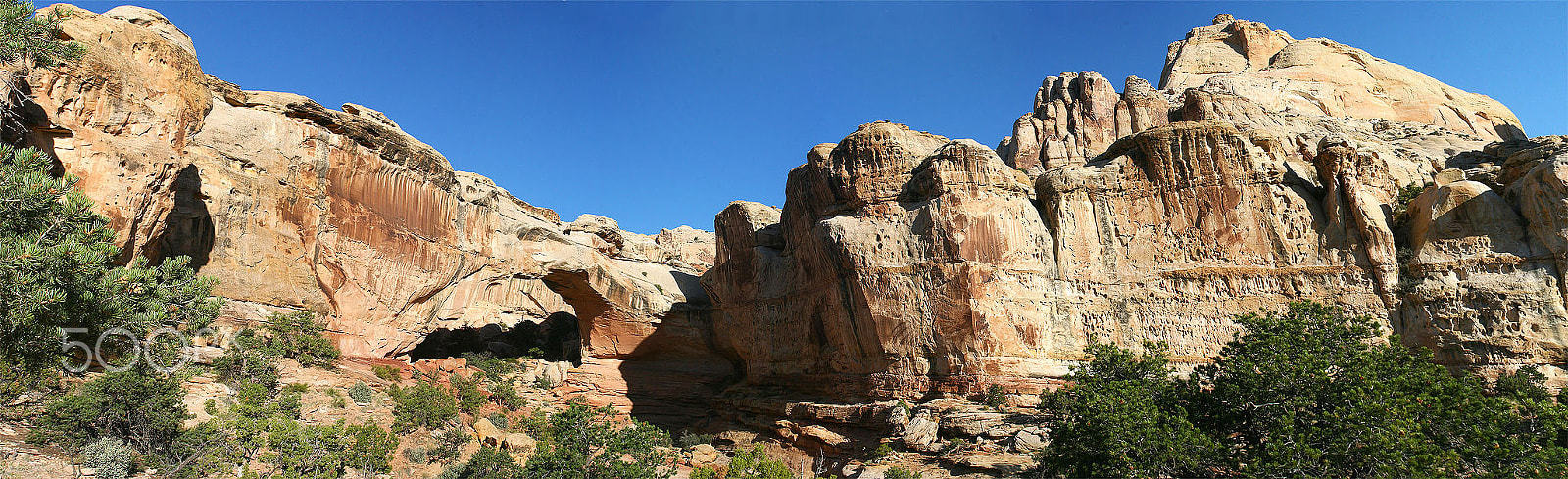 Canon EF 28-135mm F3.5-5.6 IS USM sample photo. Capitol reef national park photography