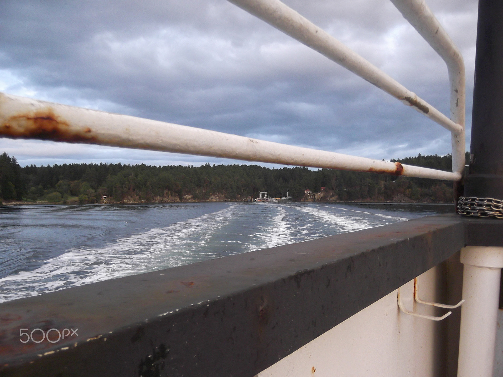 FujiFilm FinePix T200 (FinePix T205) sample photo. Looking off the ferry of dreams photography