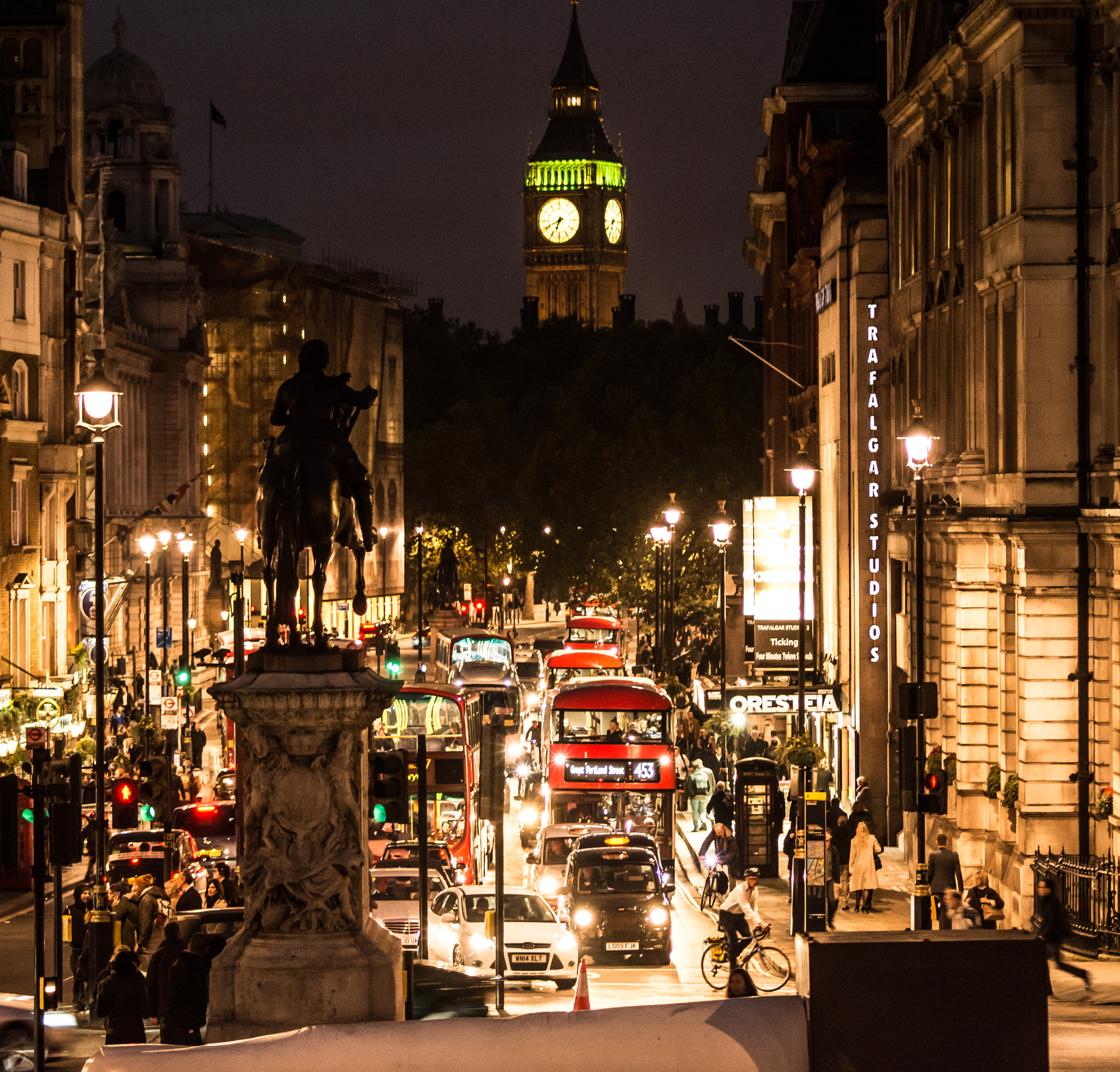 AF Nikkor 70-210mm f/4-5.6 sample photo. Trafalgar square photography