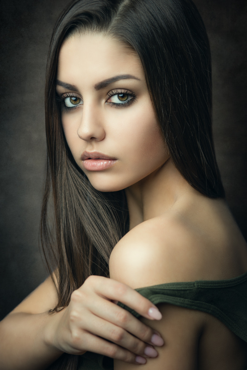 Canon EOS 5DS R sample photo. Simone photography