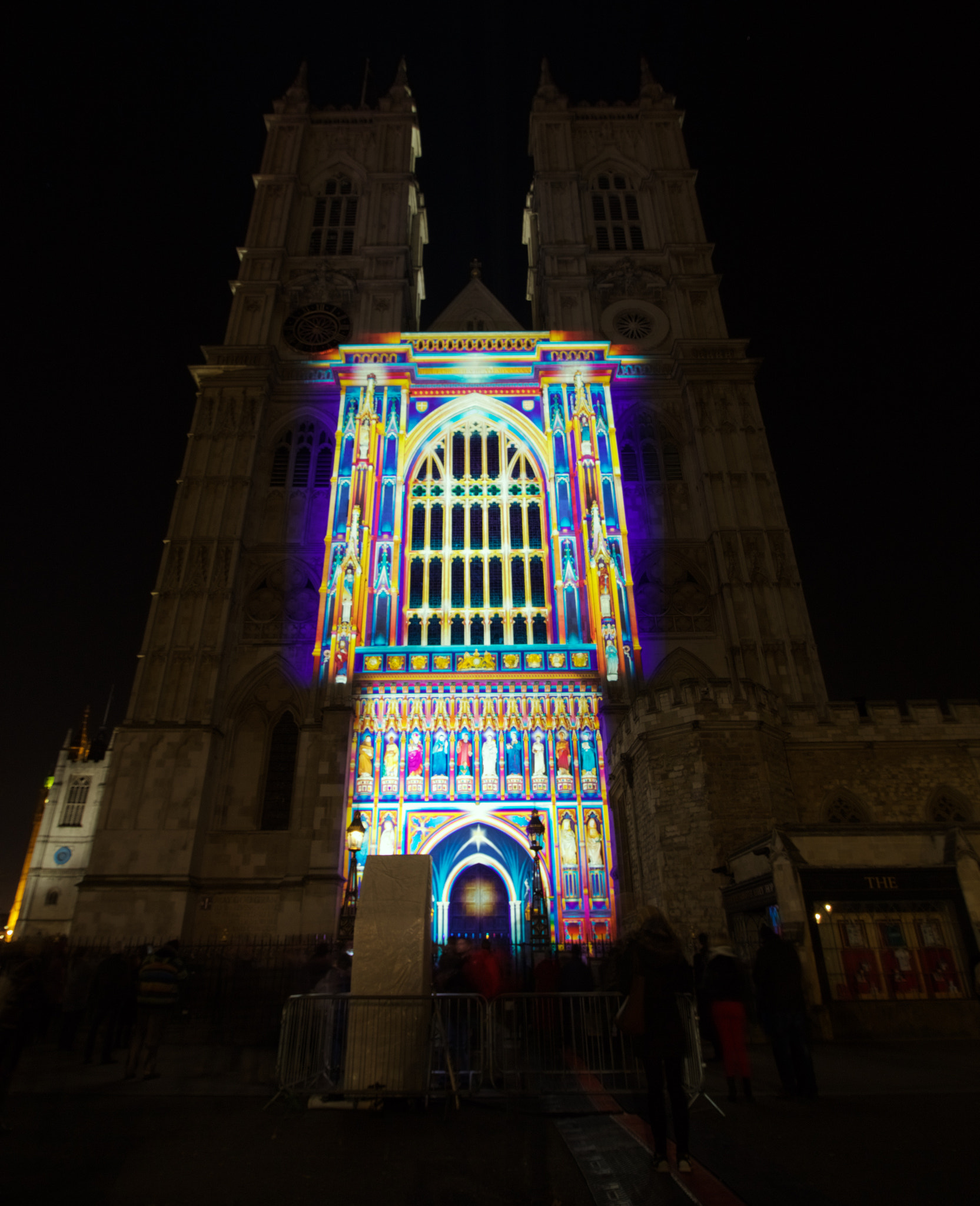 Canon EF-S 10-18mm F4.5–5.6 IS STM sample photo. Brighten up dear abbey photography