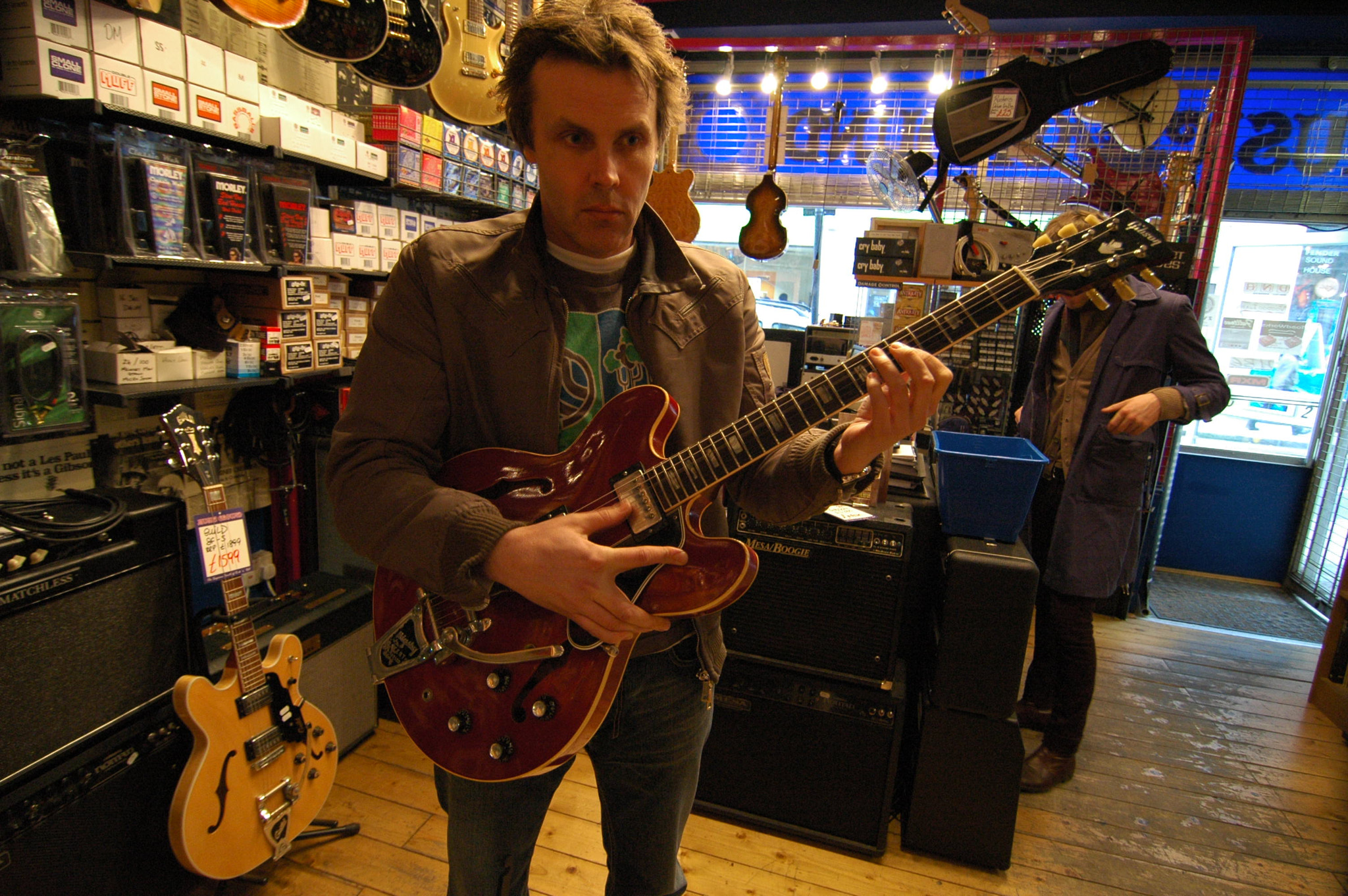 Nikon D70 sample photo. Gibson es photography