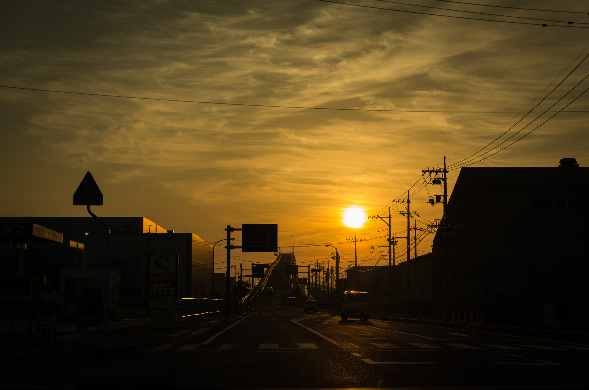 Pentax K-5 IIs sample photo. Jump to the sun photography