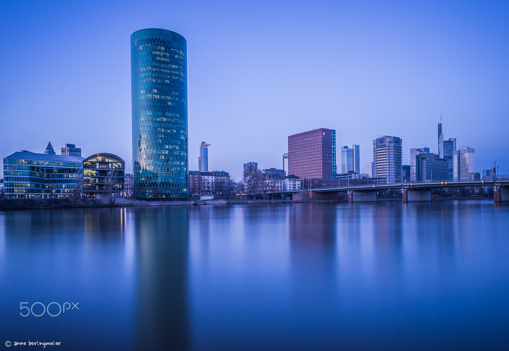 Nikon D600 + Nikon AF-S Nikkor 24mm F1.4G ED sample photo. Cold / #frankfurt photography