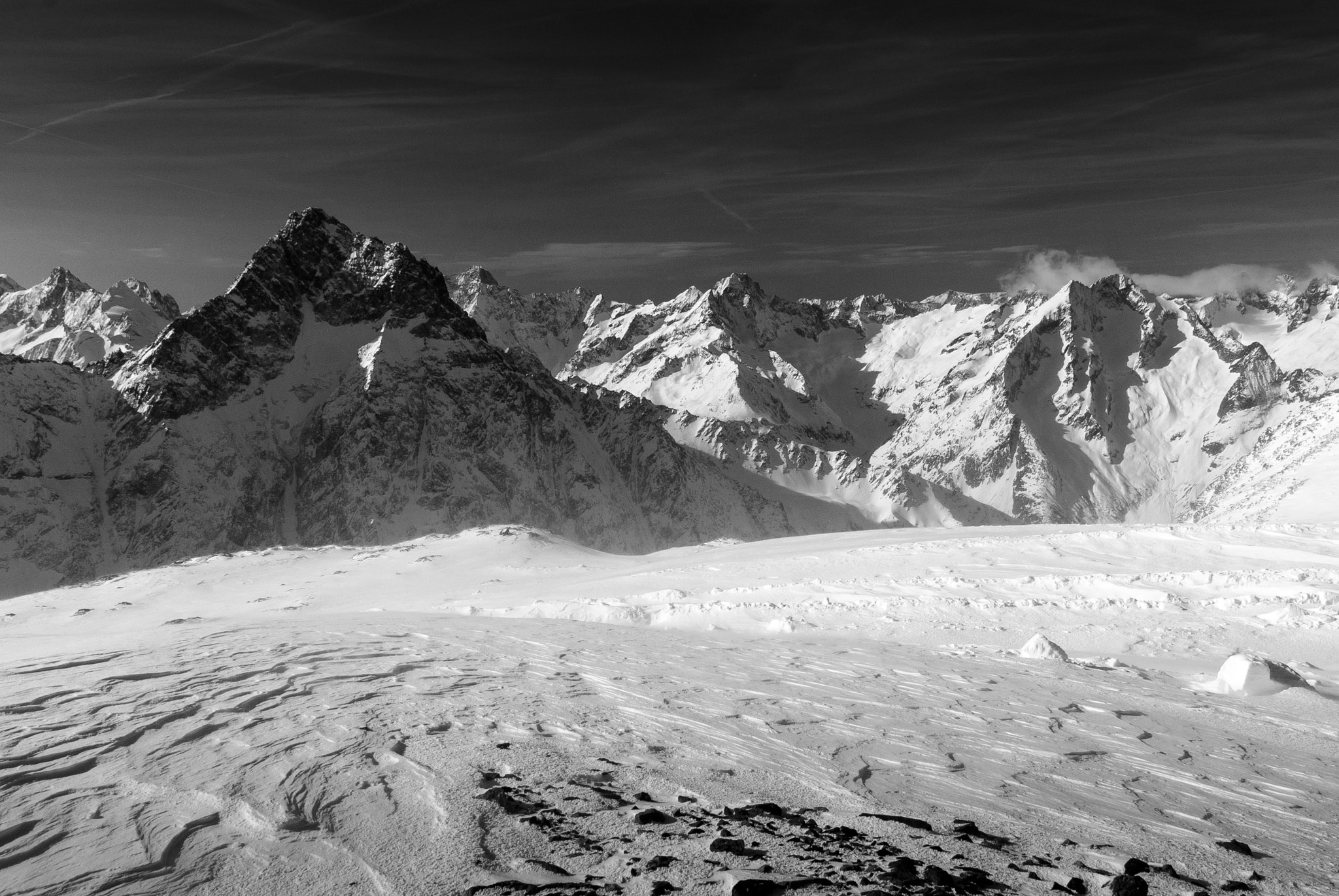 Sony Alpha DSLR-A300 sample photo. Crête de puy salié photography
