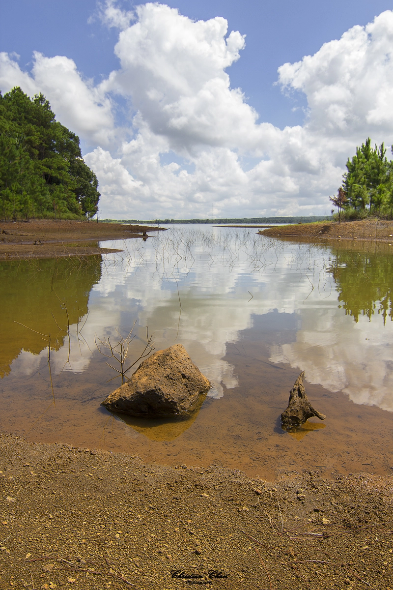 Canon EOS 600D (Rebel EOS T3i / EOS Kiss X5) sample photo. Reflection in the mare aux vacoas reservoir, mauritius photography