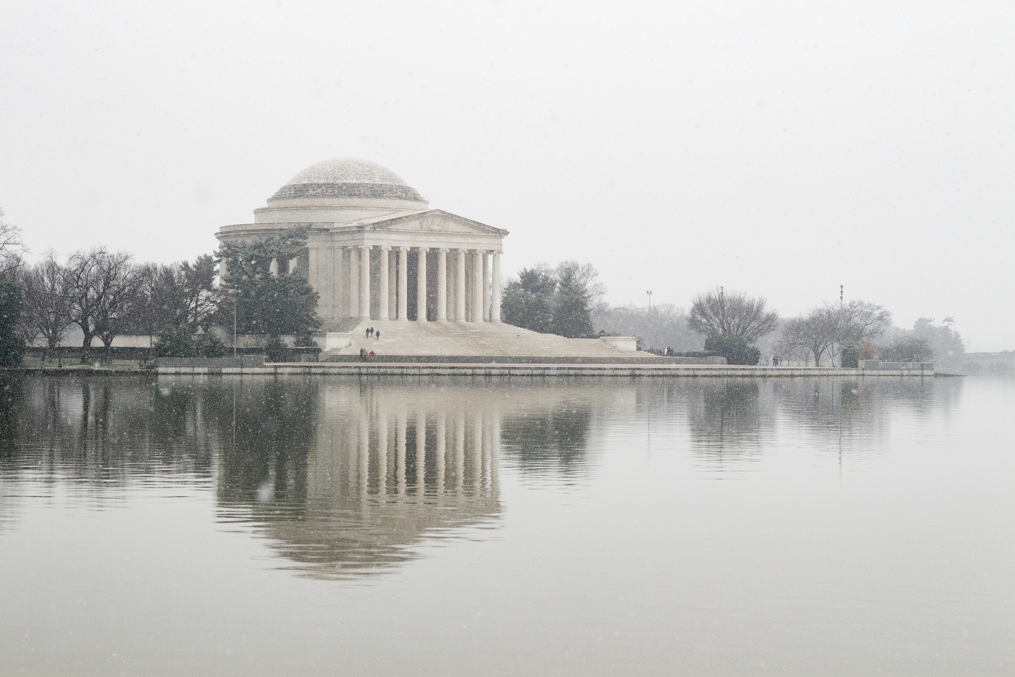 Sigma 18-50mm f/2.8 Macro sample photo. Jeffersons' winter photography