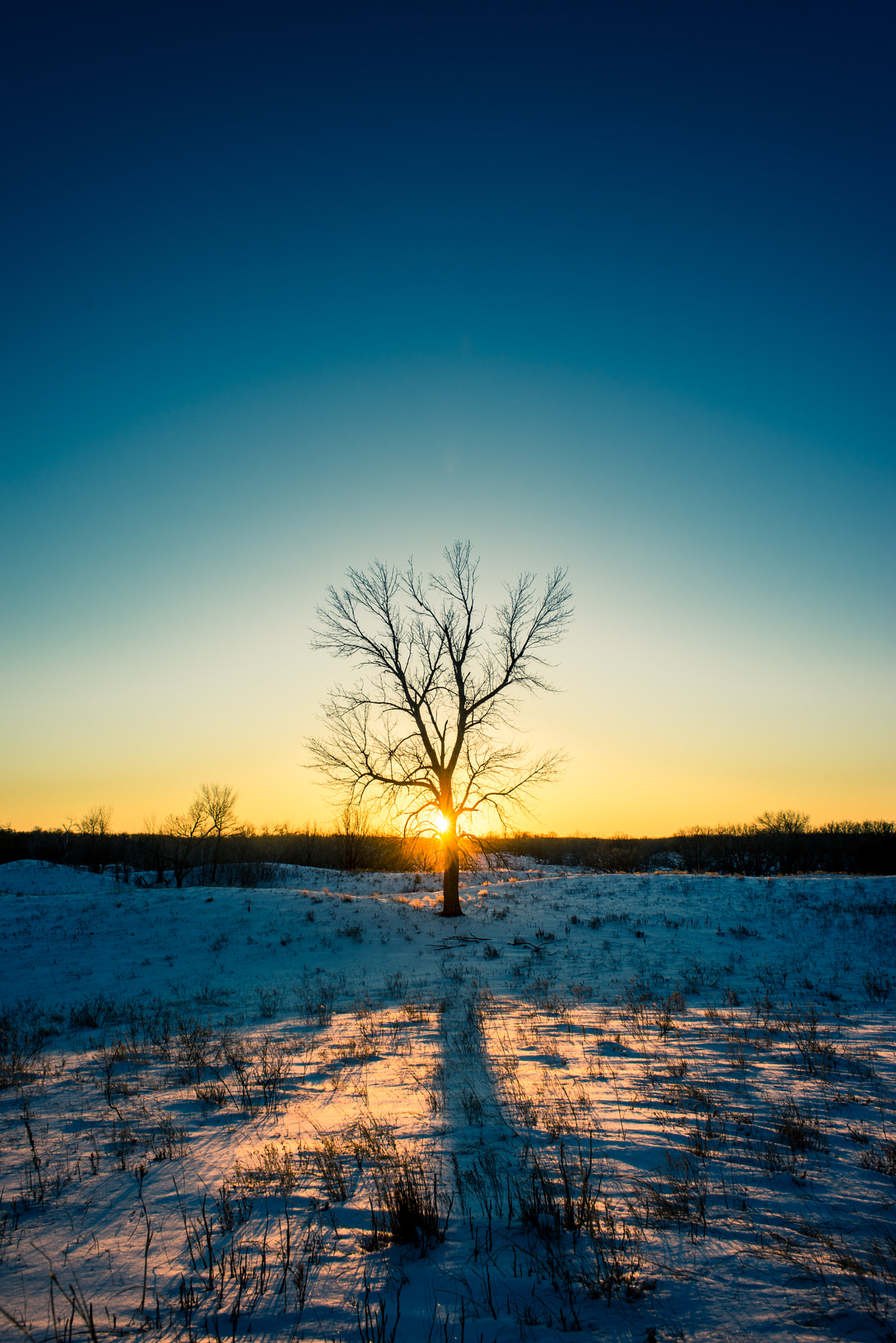 Sony a7 + Minolta AF 24mm F2.8 sample photo. North dakota sunset photography