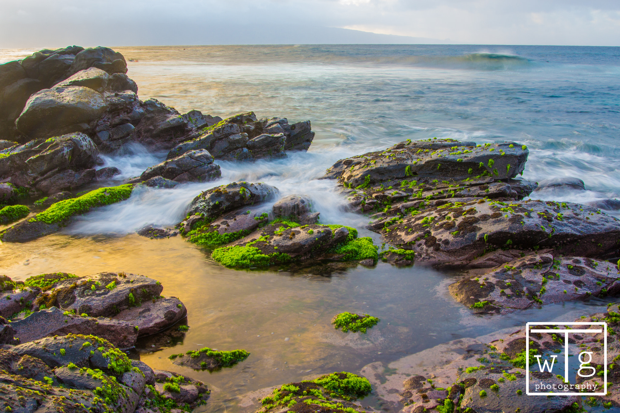 Sigma 24-105mm f/4 DG OS HSM | A sample photo. Maui rocks photography