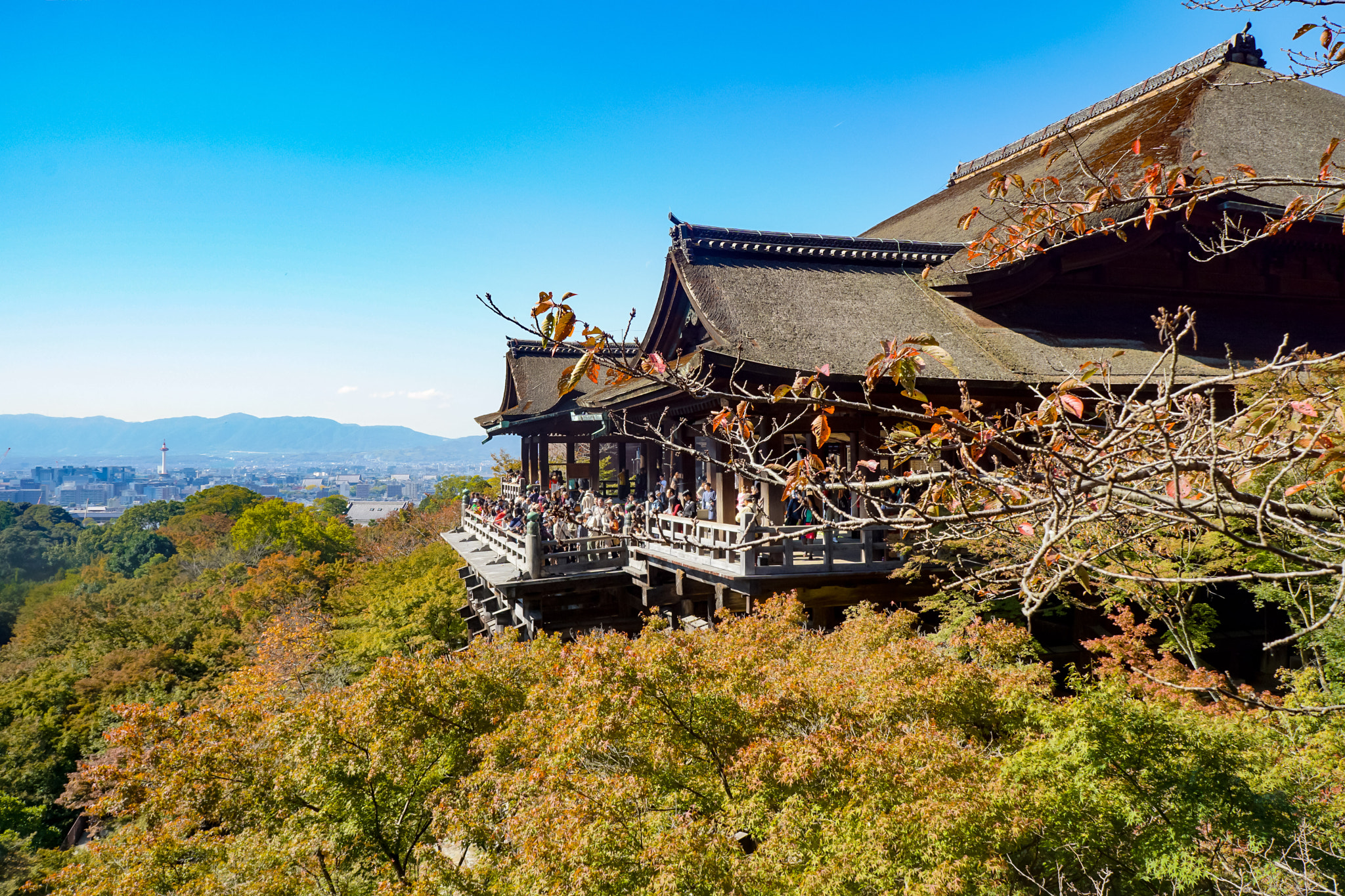 Sony a5100 + Sony E 18-55mm F3.5-5.6 OSS sample photo. Kiyomizu-dera temple photography