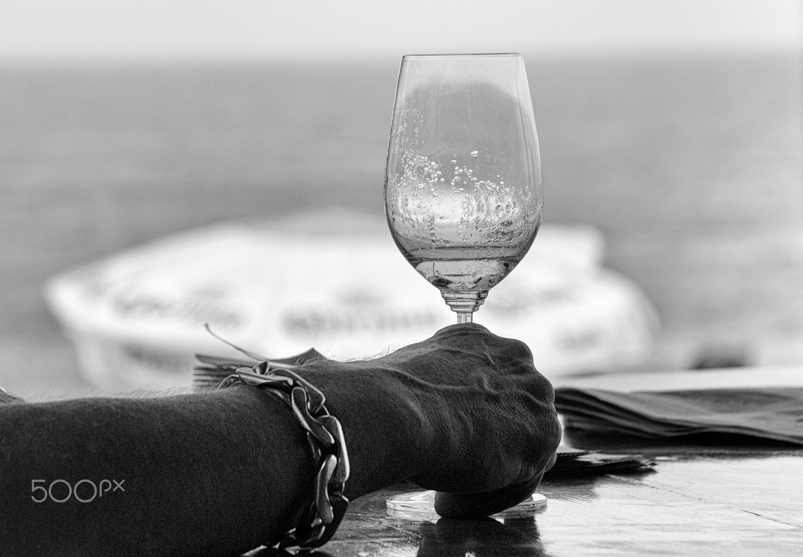 Nikon D200 sample photo. Enjoying my white wine photography