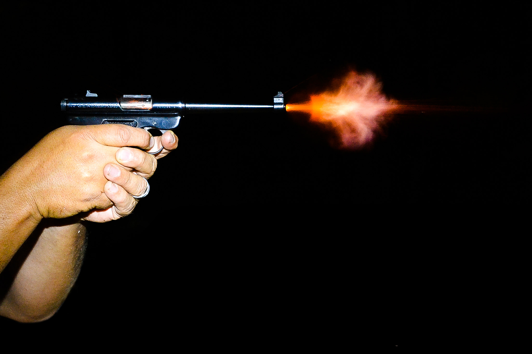 Nikon AF-S Nikkor 17-35mm F2.8D ED-IF sample photo. Gun fire photography