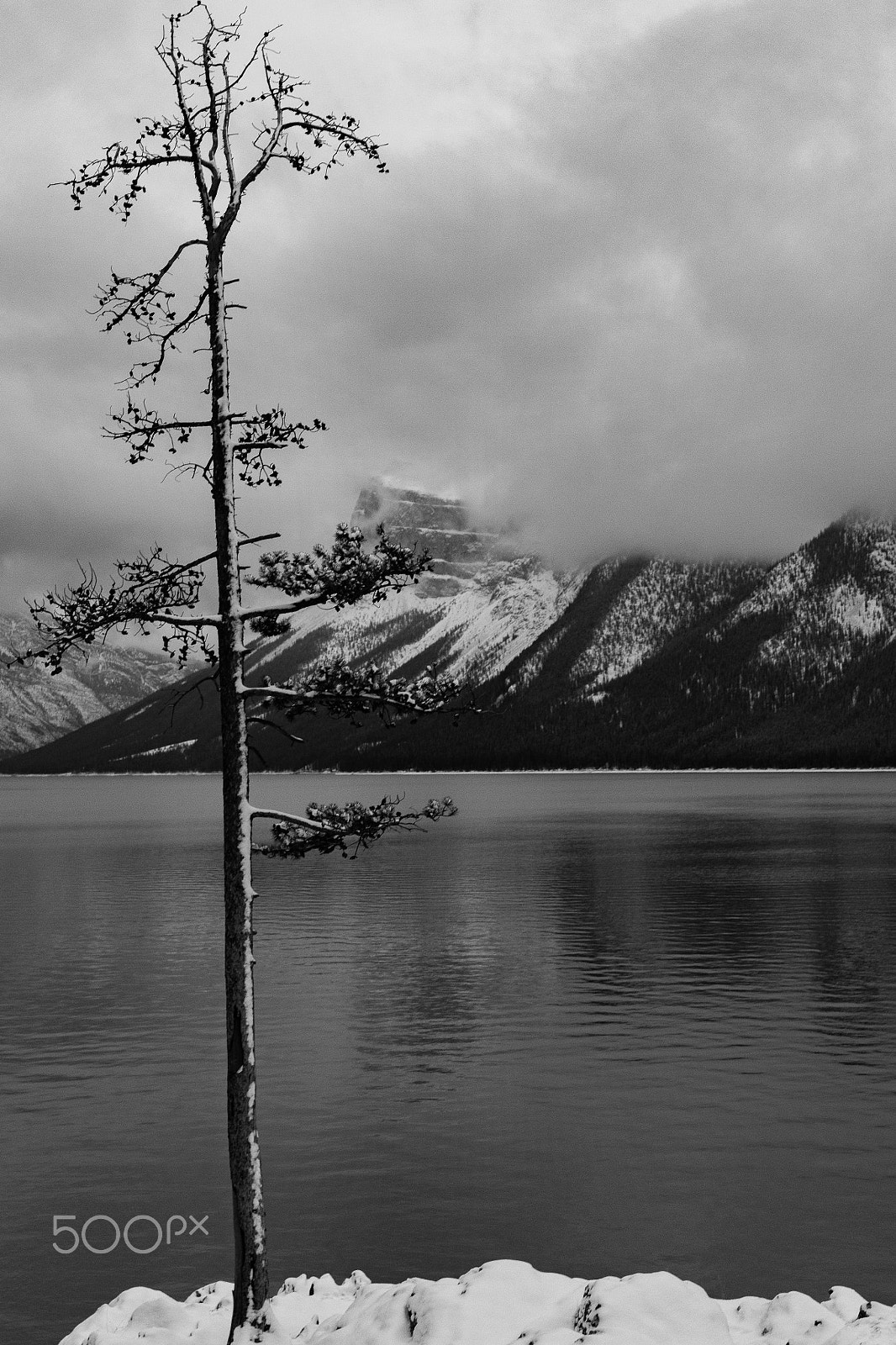 Canon EOS 5DS R sample photo. Lake minnewanka, banff photography