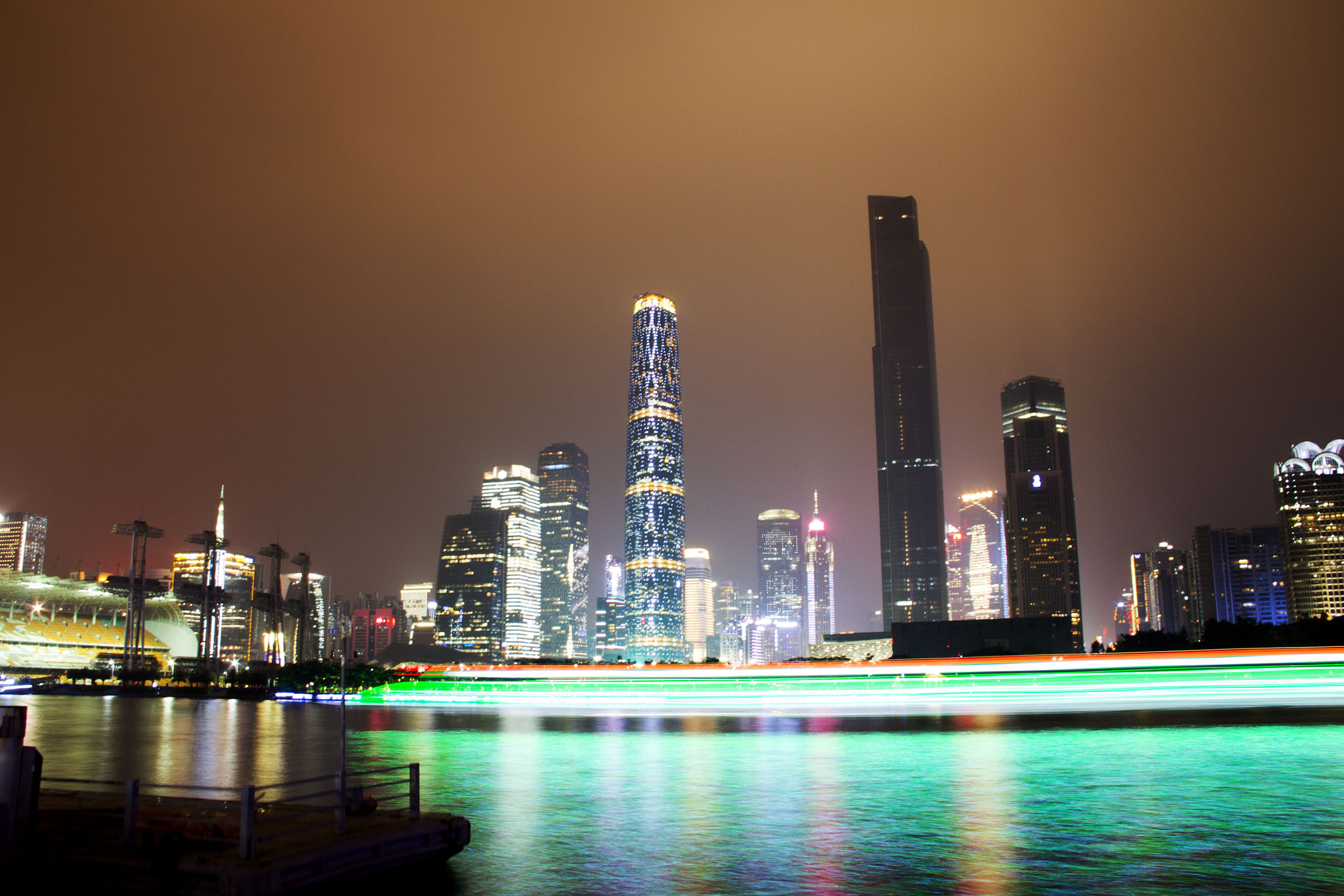 Canon EOS M sample photo. Streaking boat light at guangzhou photography