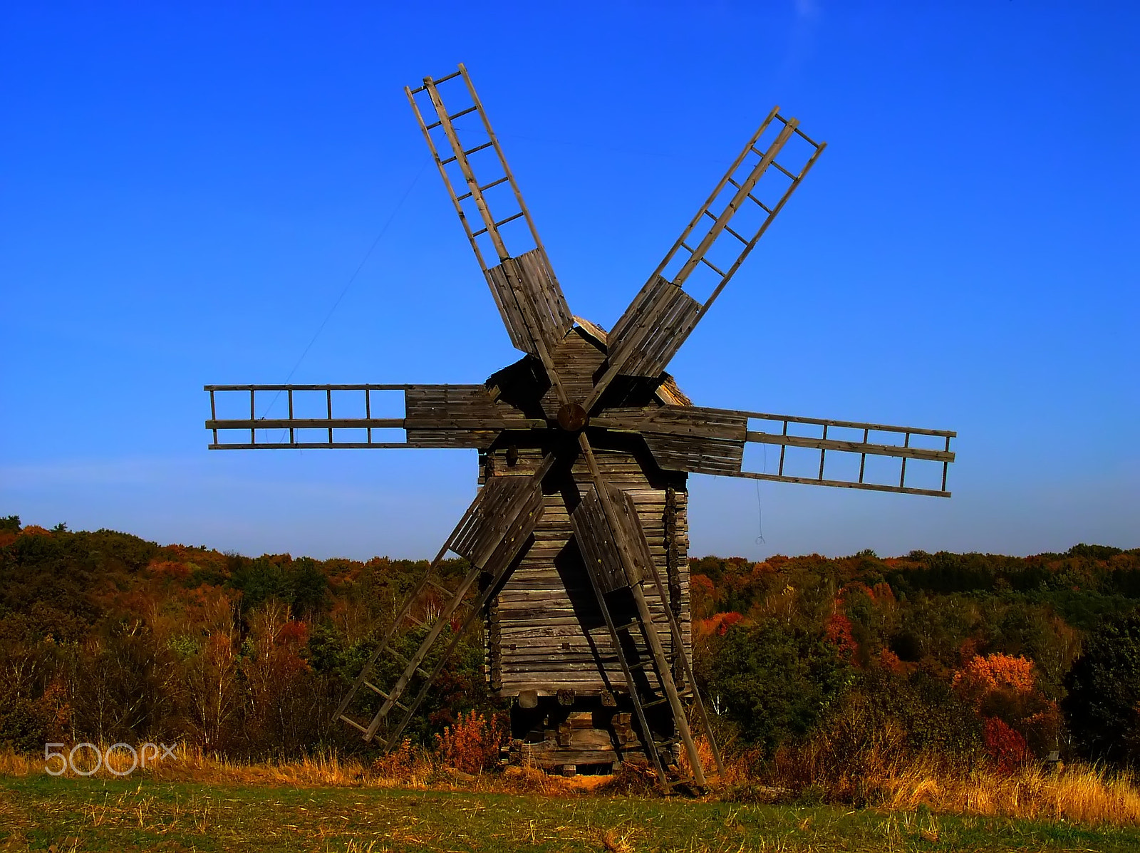 Olympus C4100Z,C4000Z sample photo. Windmill photography