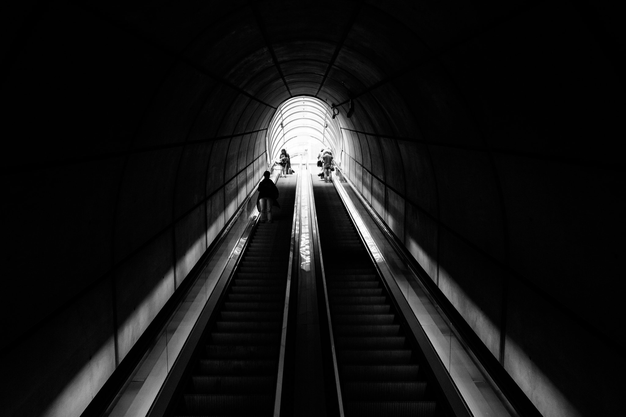 Sigma 18-125mm F3.8-5.6 DC OS HSM sample photo. Underground photography