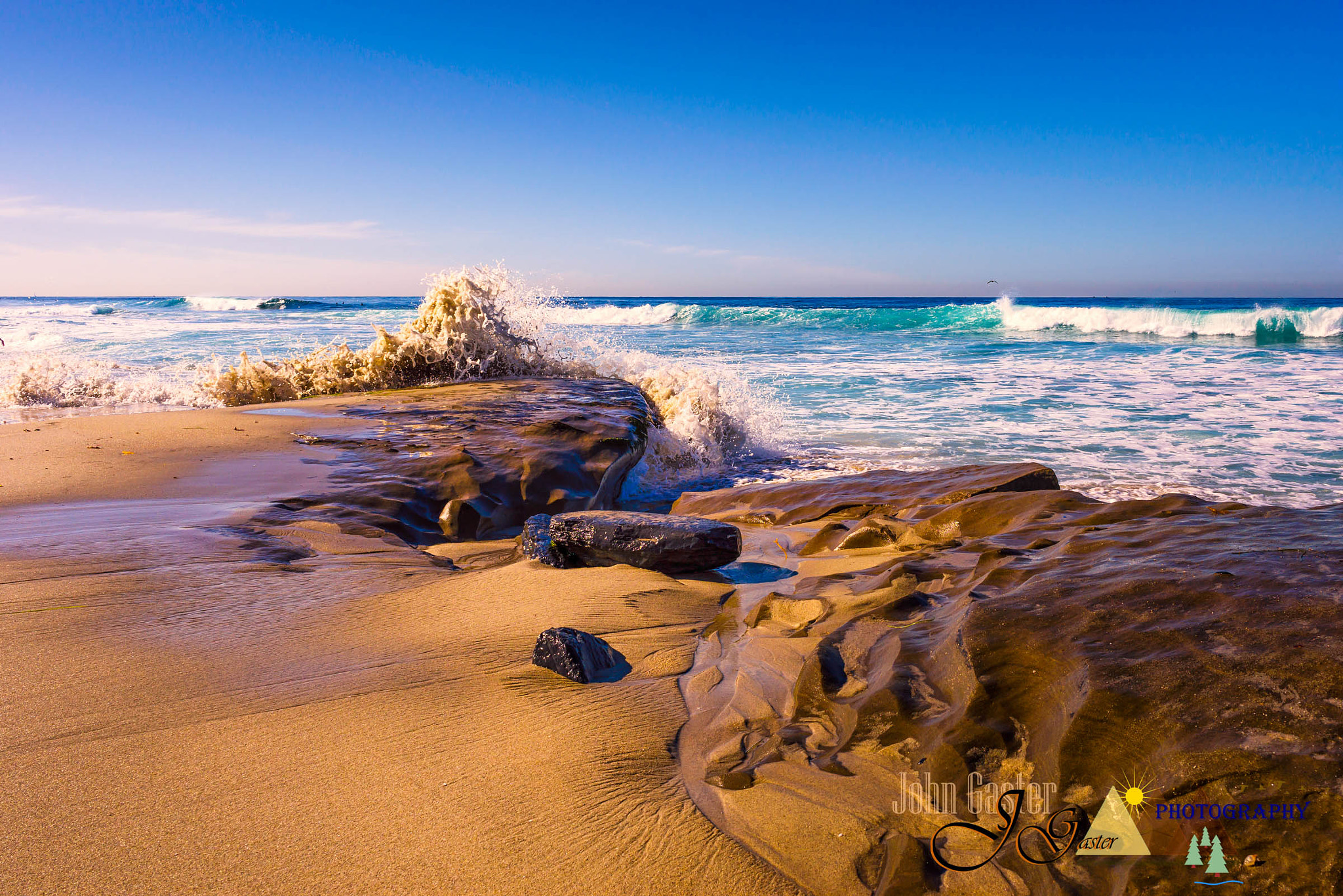 Sony a7R + ZEISS Batis 25mm F2 sample photo. La jolla surf no 1 photography