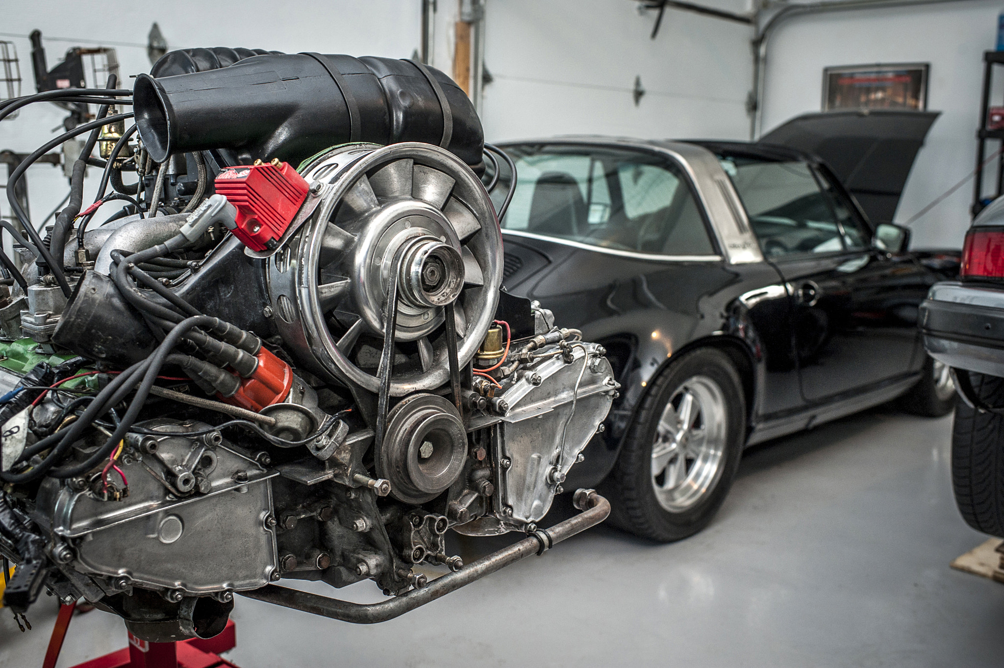 Nikon D3 + Nikon AF-S Nikkor 35mm F1.4G sample photo. Porsche 911s 2.7 rebuild.jpg photography