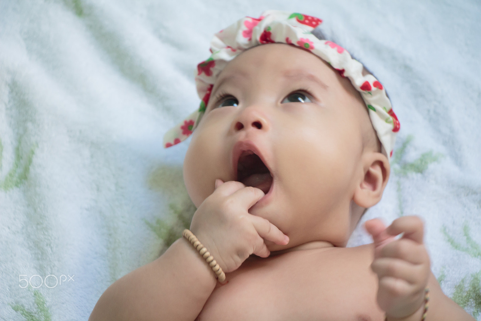 Canon EOS 650D (EOS Rebel T4i / EOS Kiss X6i) sample photo. Baby - mother - family photography