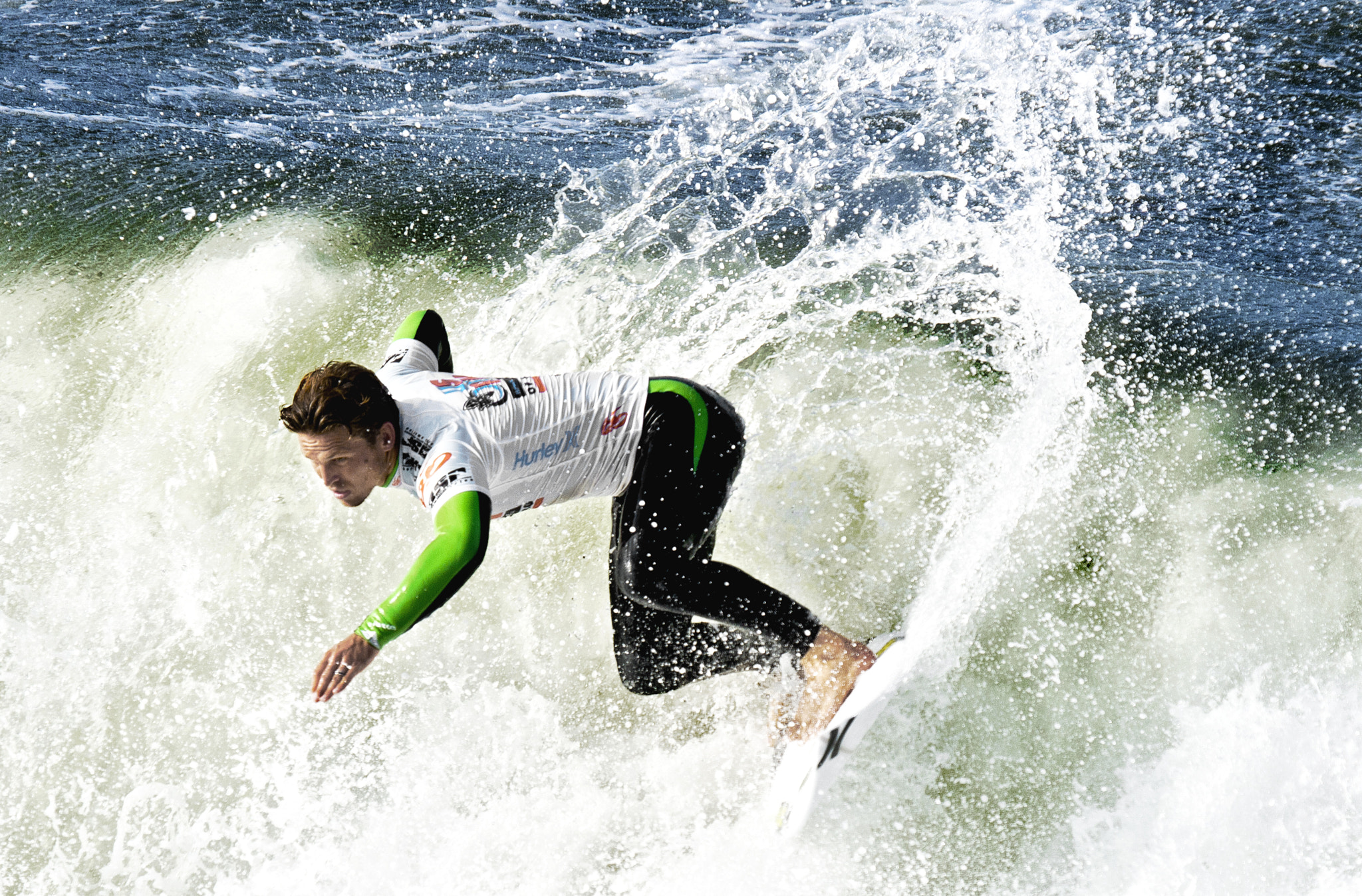 Canon EOS 400D (EOS Digital Rebel XTi / EOS Kiss Digital X) sample photo. Professional surfer yadin nicol photography
