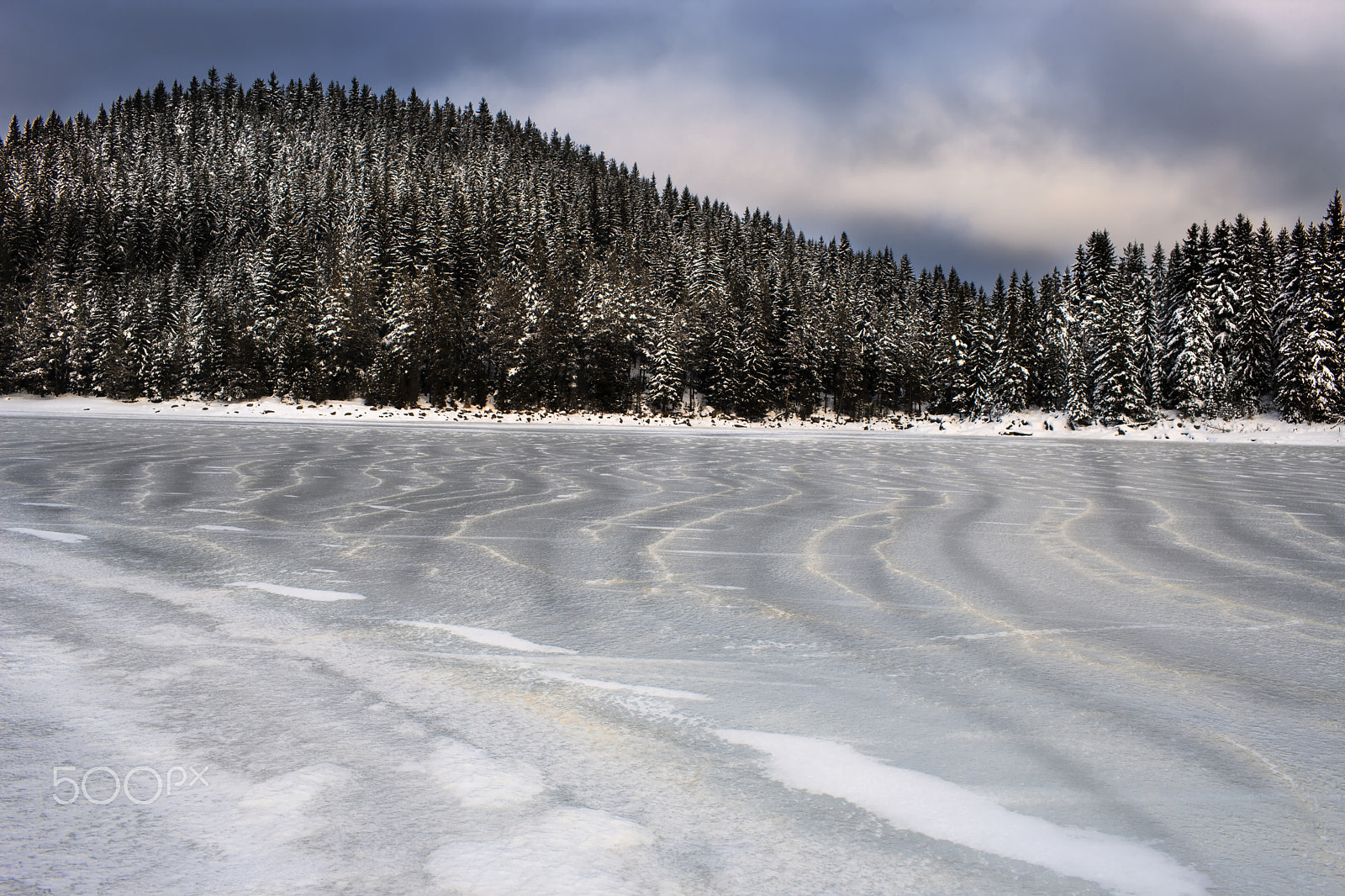 Canon EF 35mm F1.4L USM sample photo. Icy drawings photography
