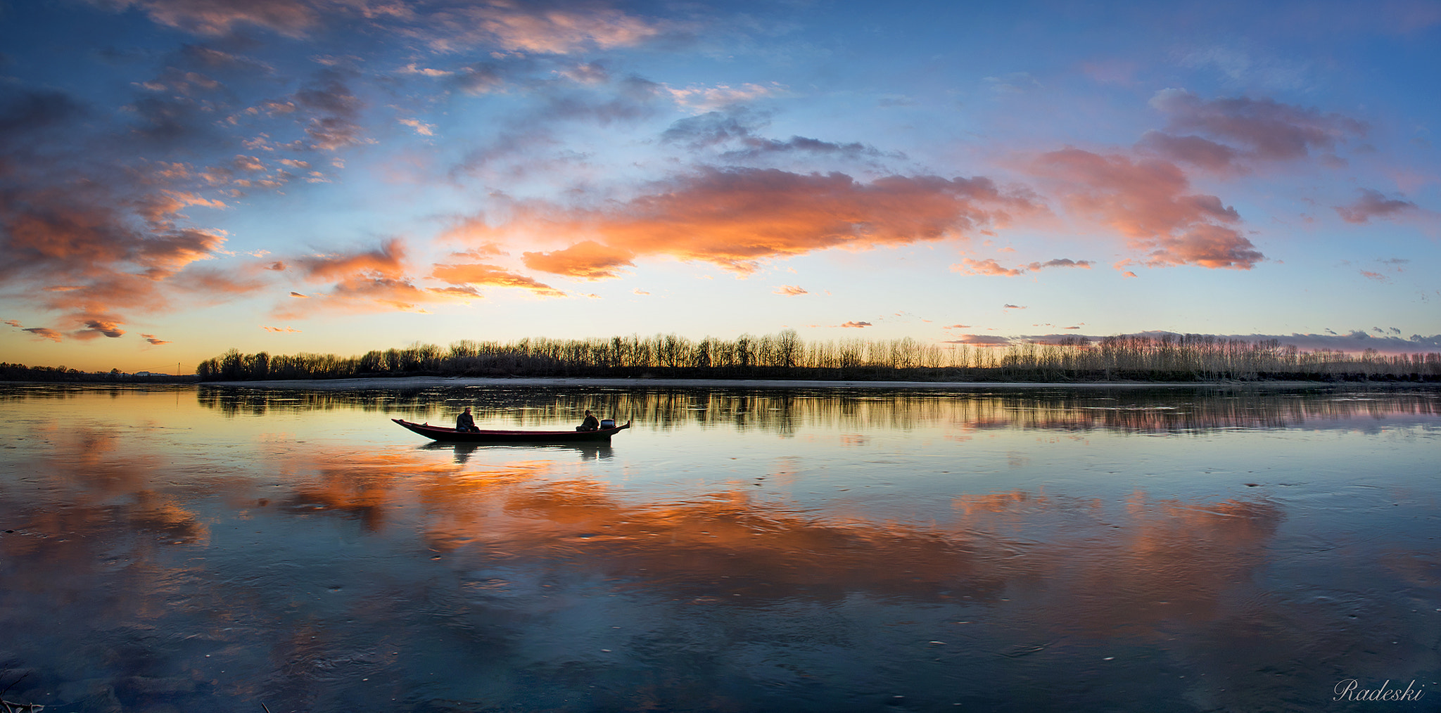 Nikon D800E + Nikon AF Nikkor 14mm F2.8D ED sample photo. Il po al tramonto photography