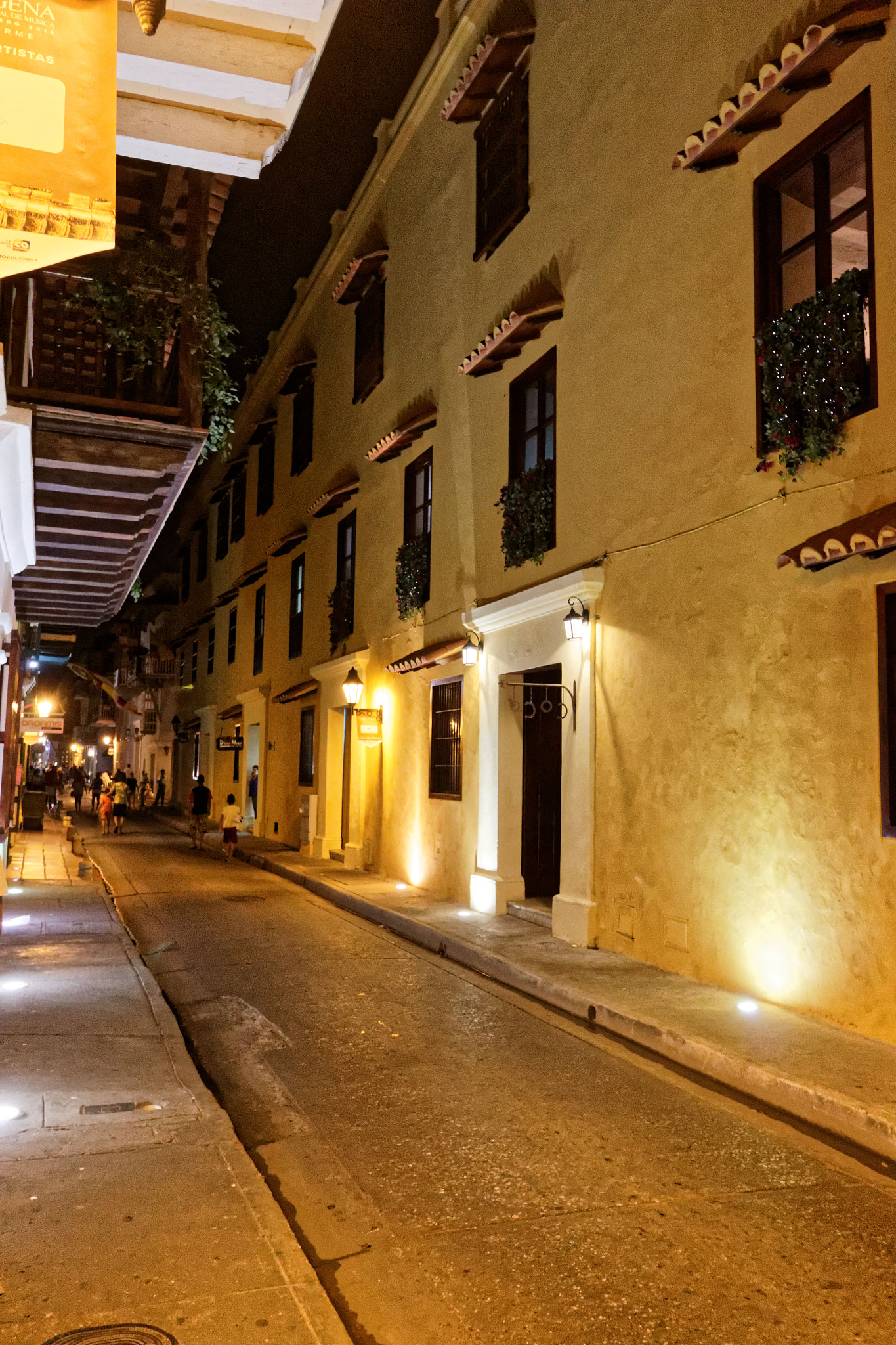 Canon EF-S 10-18mm F4.5–5.6 IS STM sample photo. Cartagena photography