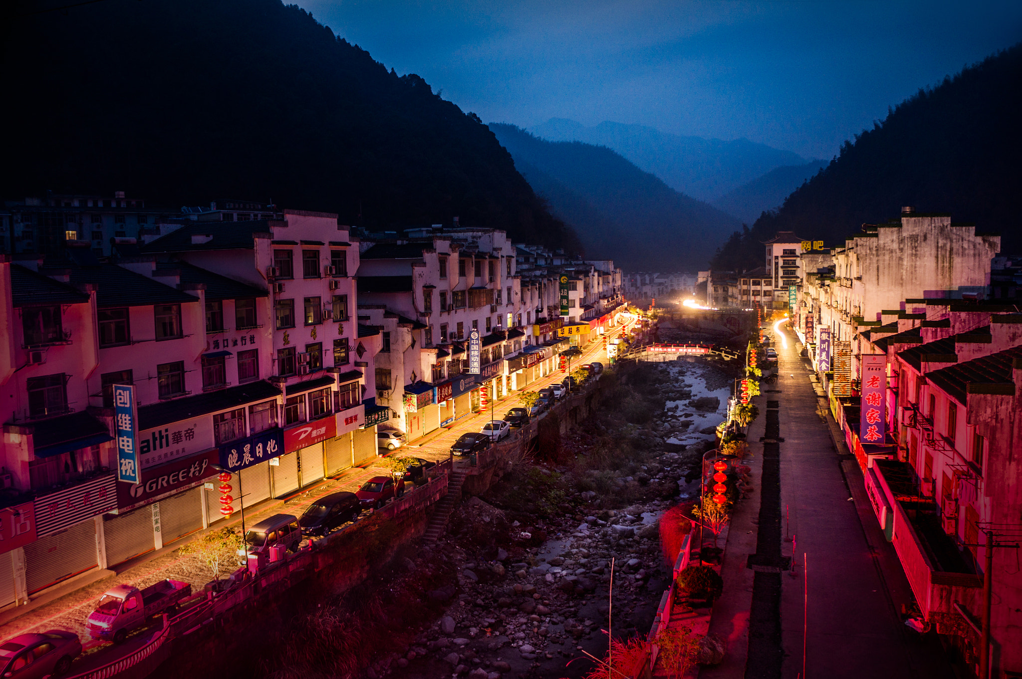 Sony Alpha NEX-5T sample photo. Sleepless in tang kou photography