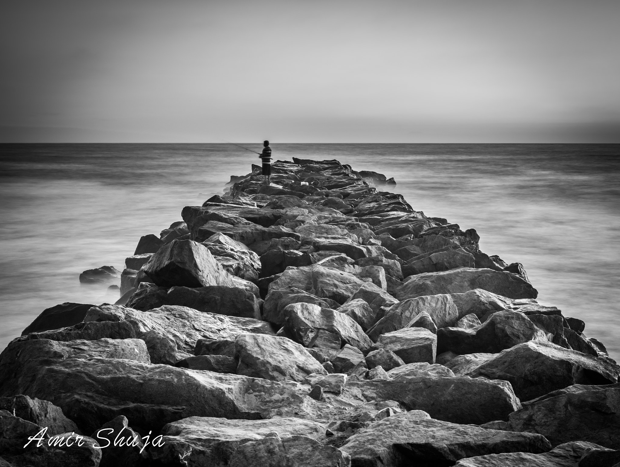 Schneider LS 40-80mm f/4.0-5.6 sample photo. Lonely ! photography