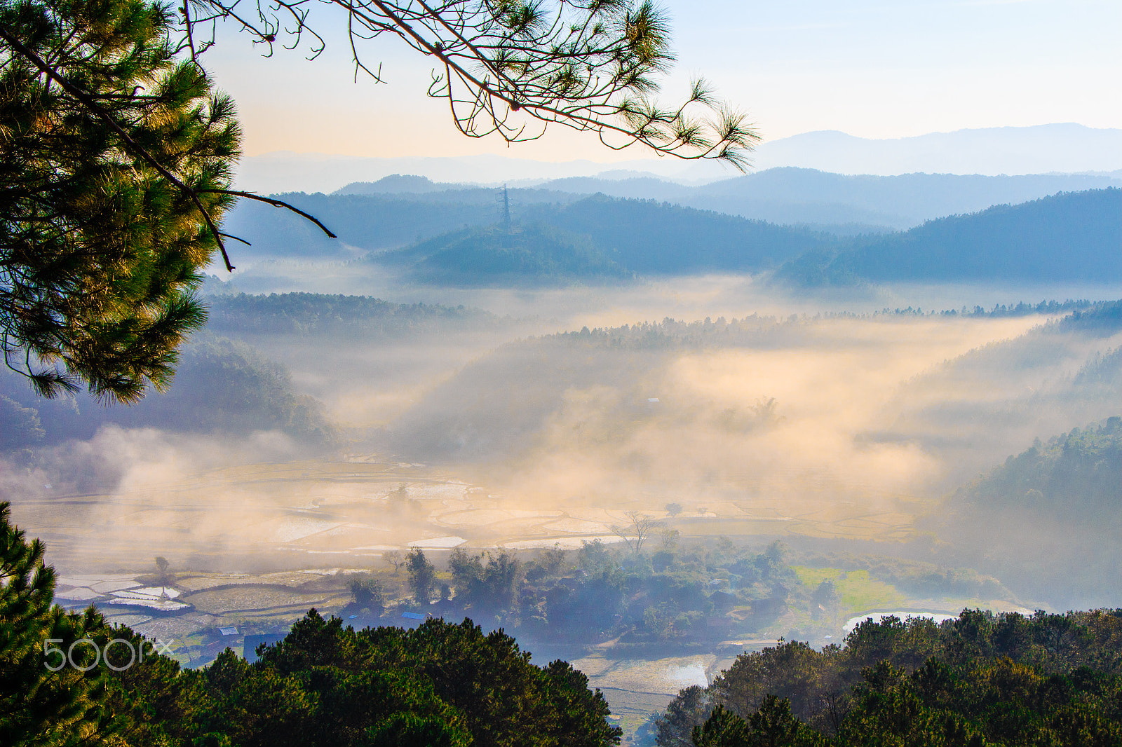 Canon EOS 650D (EOS Rebel T4i / EOS Kiss X6i) sample photo. At top of the mountain photography