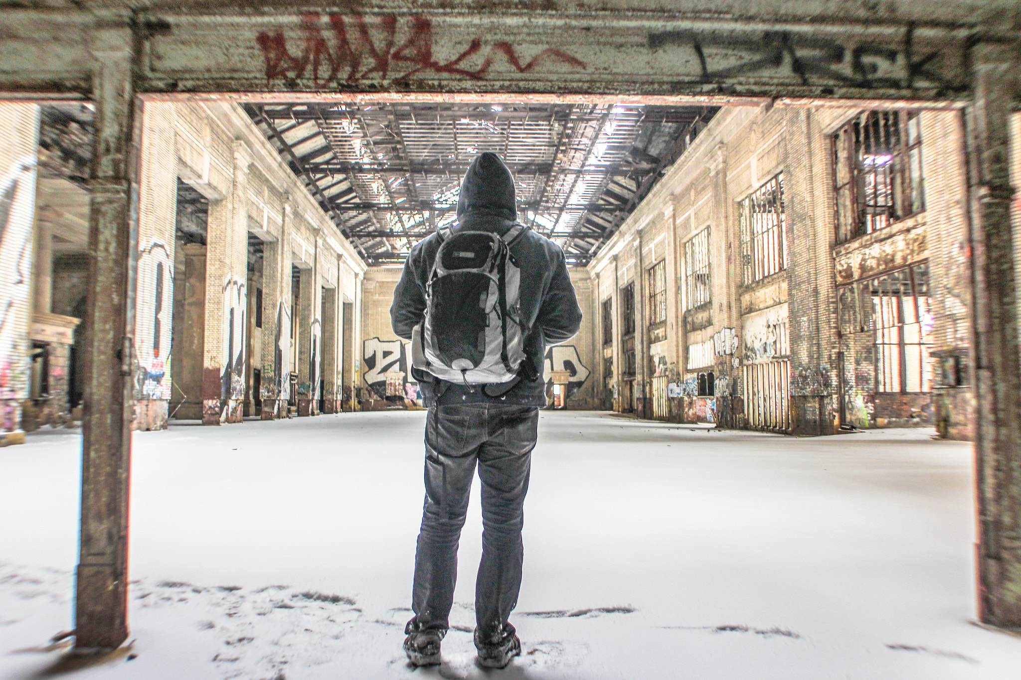 Canon EF 20-35mm F3.5-4.5 USM sample photo. Central station in detroit photography