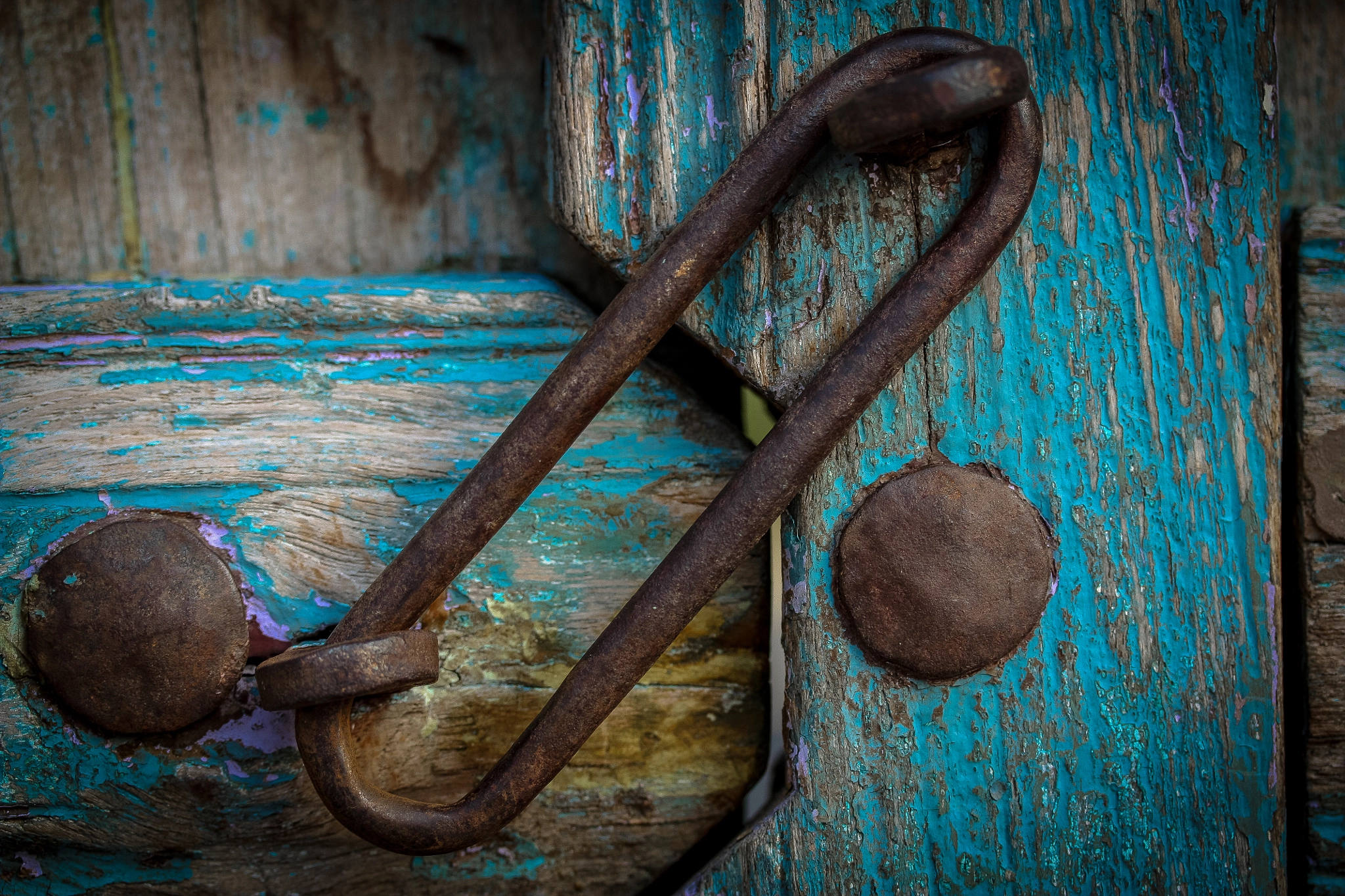 Canon EF-S 60mm F2.8 Macro USM sample photo. Vintage chic door photography