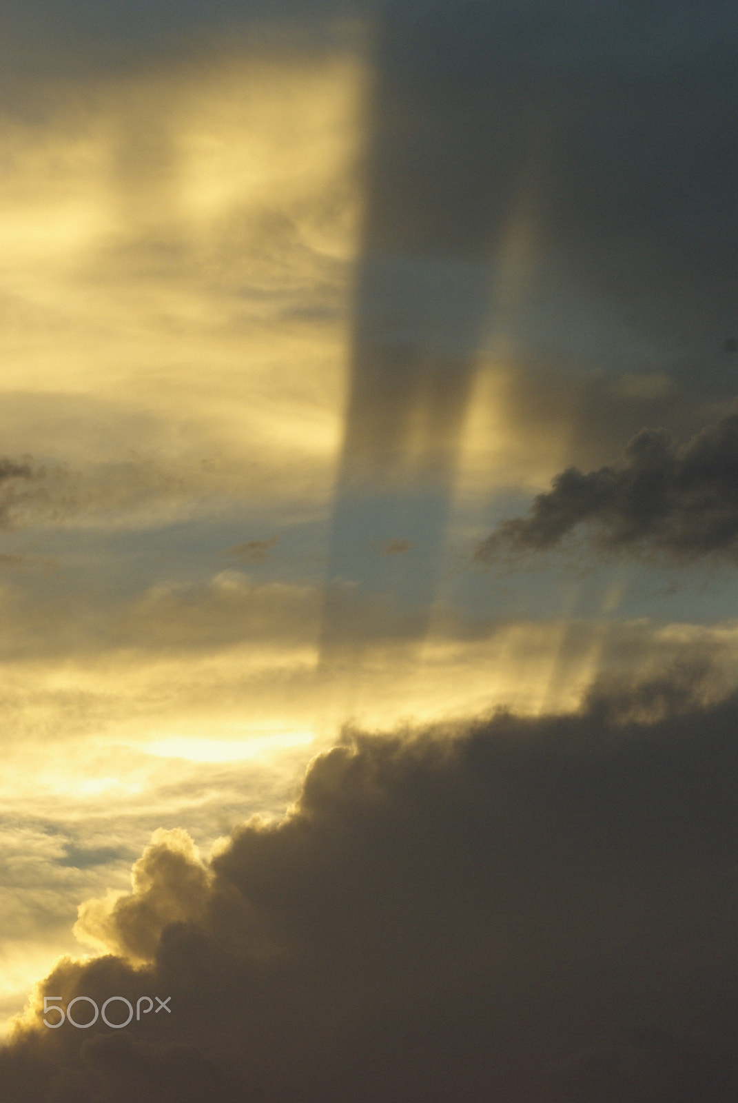 Pentax K10D sample photo. Stormy night photography