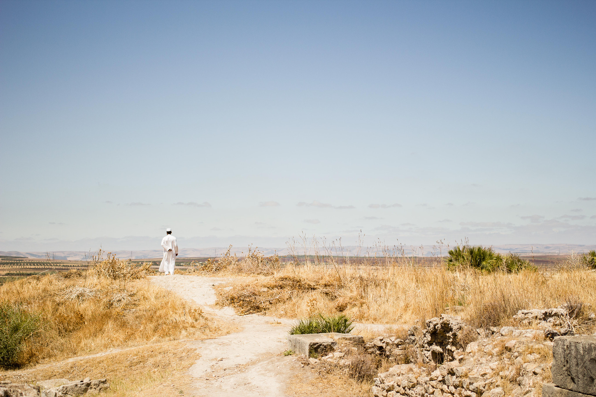 Canon EF 40mm F2.8 STM sample photo. Man in morocco photography