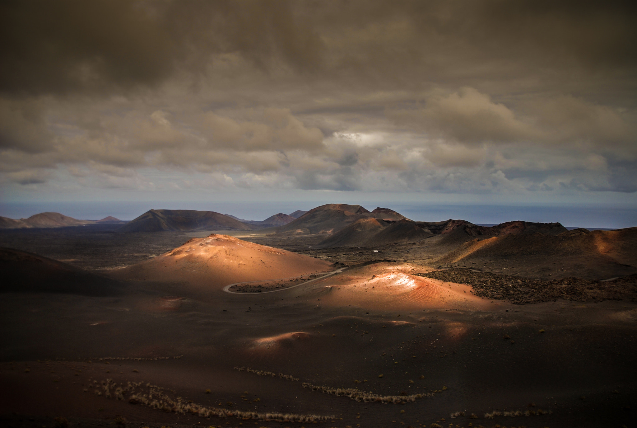 Nikon D80 + Sigma 18-200mm F3.5-6.3 DC sample photo. The land of lanzarote photography