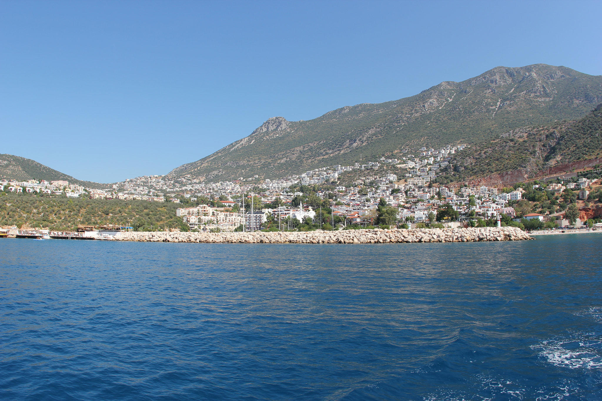 Canon EF 15mm F2.8 Fisheye sample photo. Travel photography