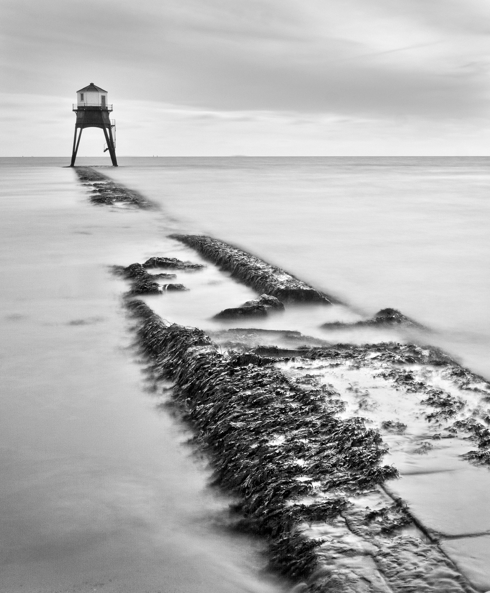 Sigma 10-20mm F3.5 EX DC HSM sample photo. Dovercourt navigation aid photography