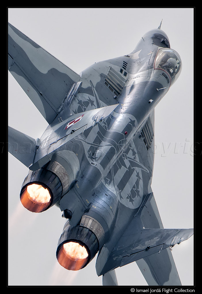 Nikon D300S + Nikon AF-S Nikkor 600mm F4G ED VR sample photo. Mig 29 (2012) photography