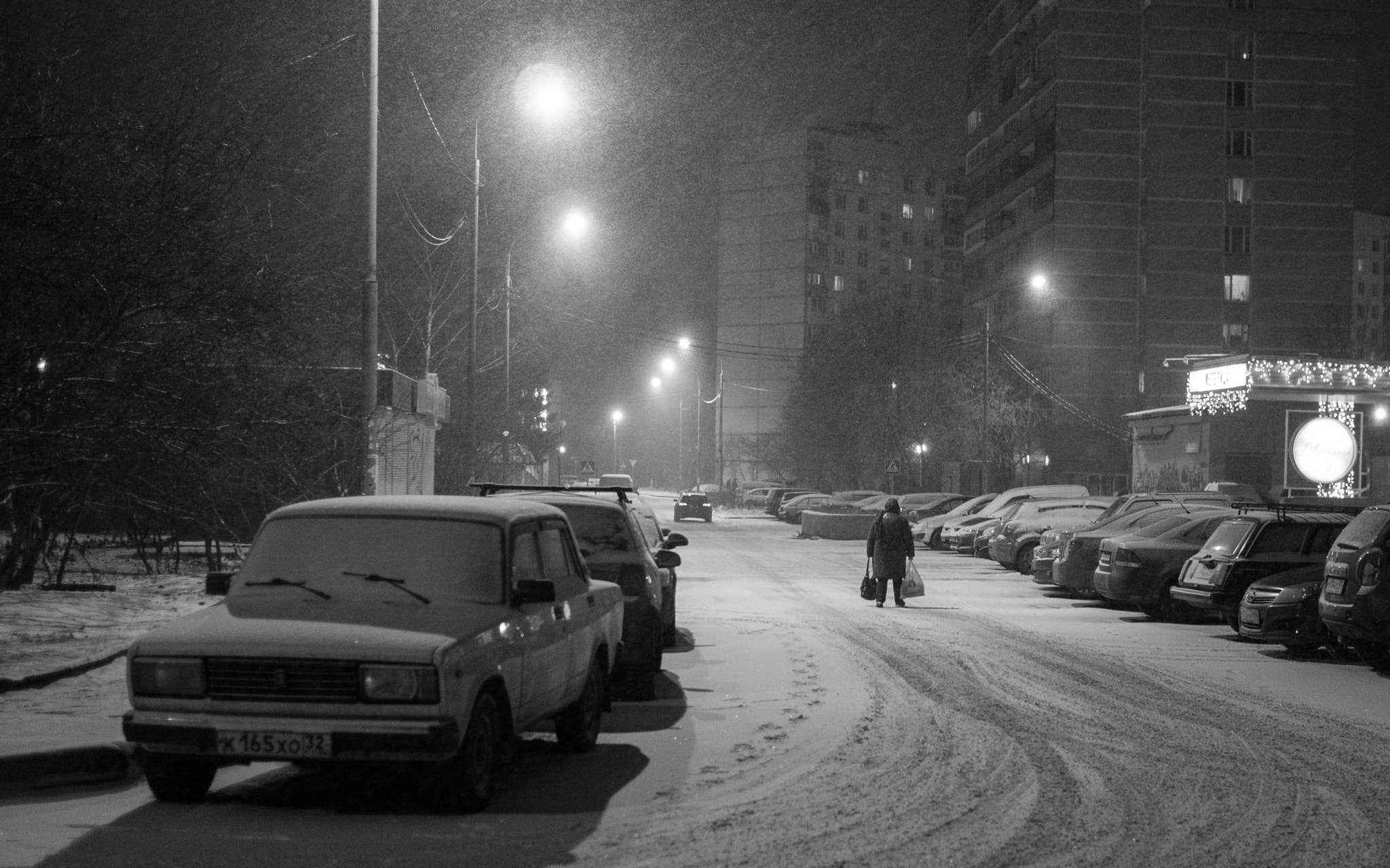 Olympus PEN E-PM2 + Panasonic Lumix G 20mm F1.7 ASPH sample photo. New moscow photography