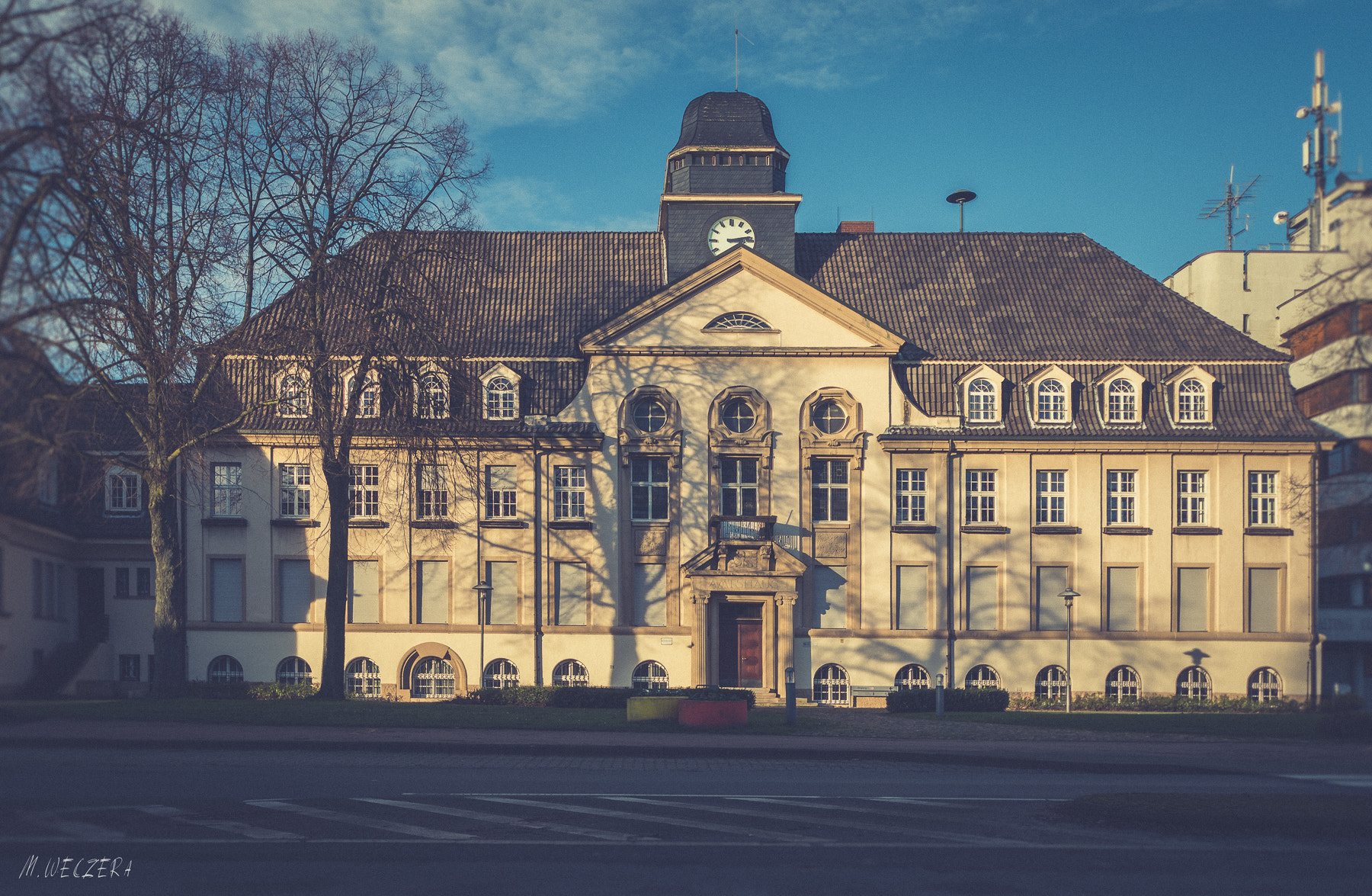 Sigma 8-16mm F4.5-5.6 DC HSM sample photo. Rathaus selm-bork photography