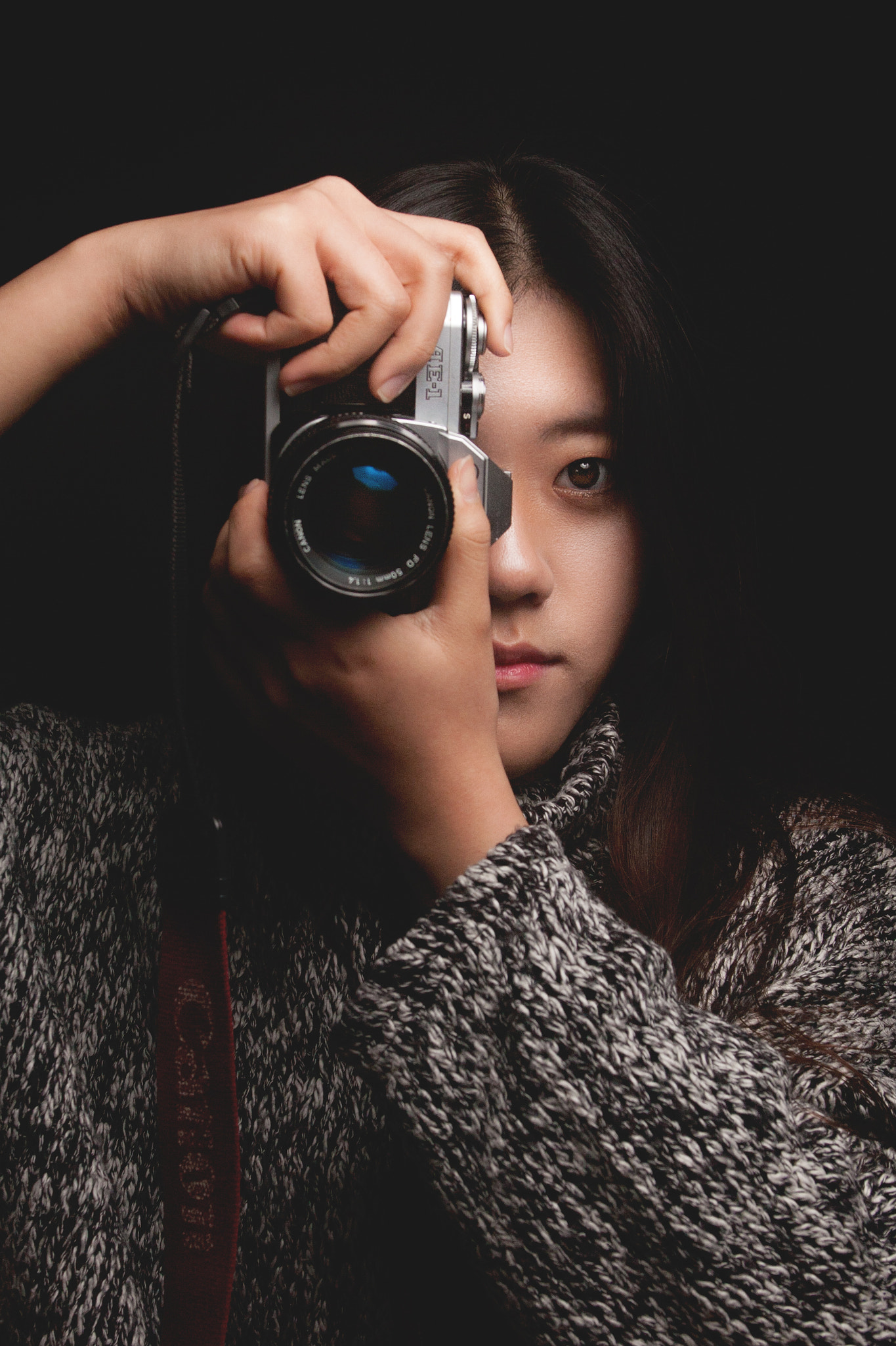 Canon EOS 5D + EF28-70mm f/2.8L USM sample photo. Ash photography