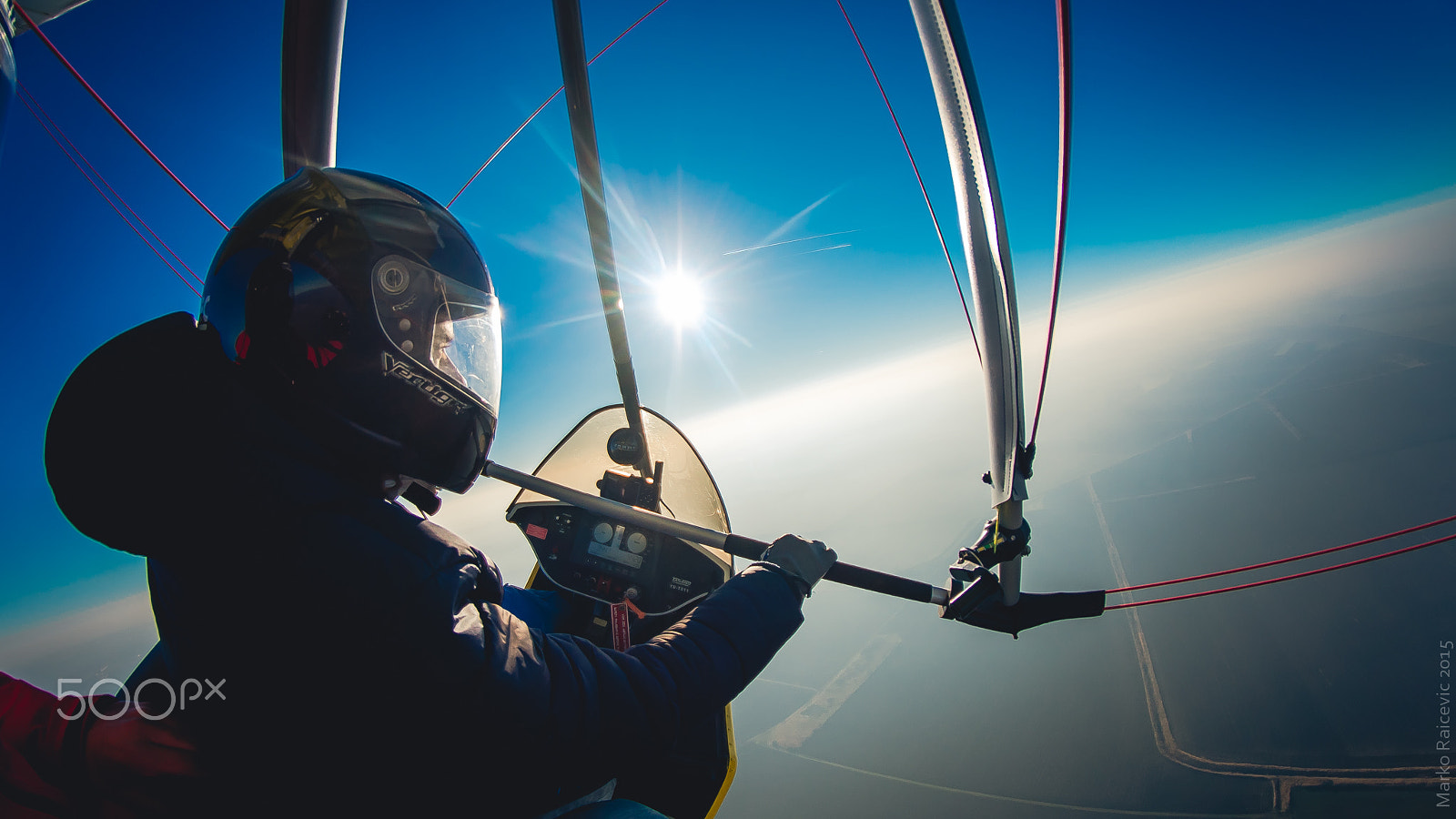 Nikon D600 + Samyang 8mm F3.5 Aspherical IF MC Fisheye sample photo. Ultralight trike in "stratosphere" photography