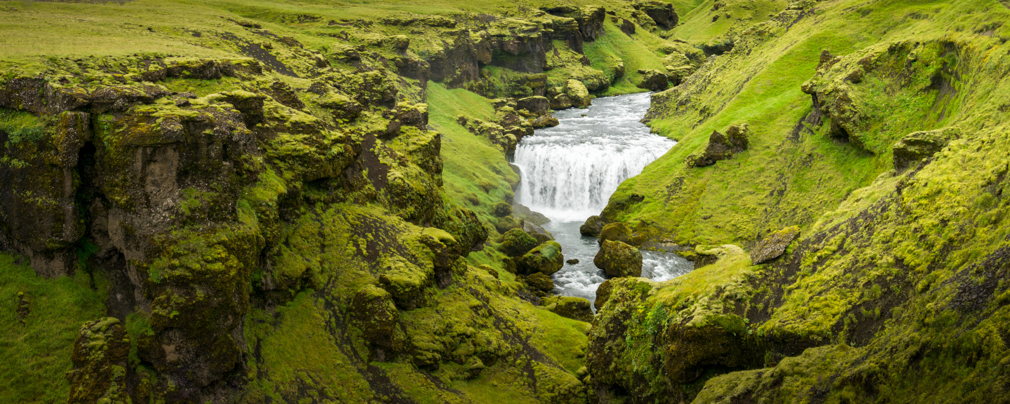 Sony Alpha NEX-3 sample photo. Islande photography