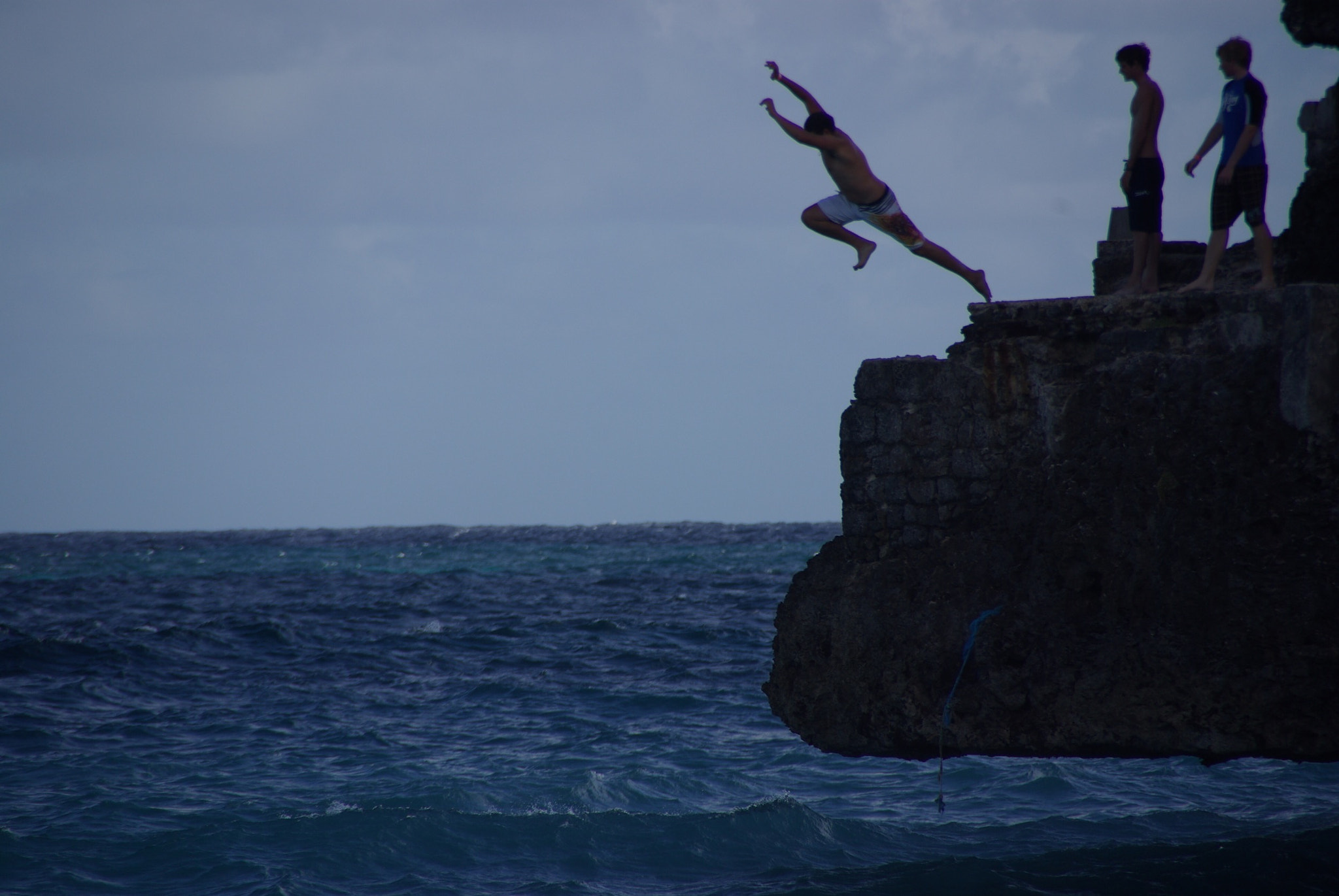 Pentax K10D + Tamron AF 18-250mm F3.5-6.3 Di II LD Aspherical (IF) Macro sample photo. The leap and the wave photography