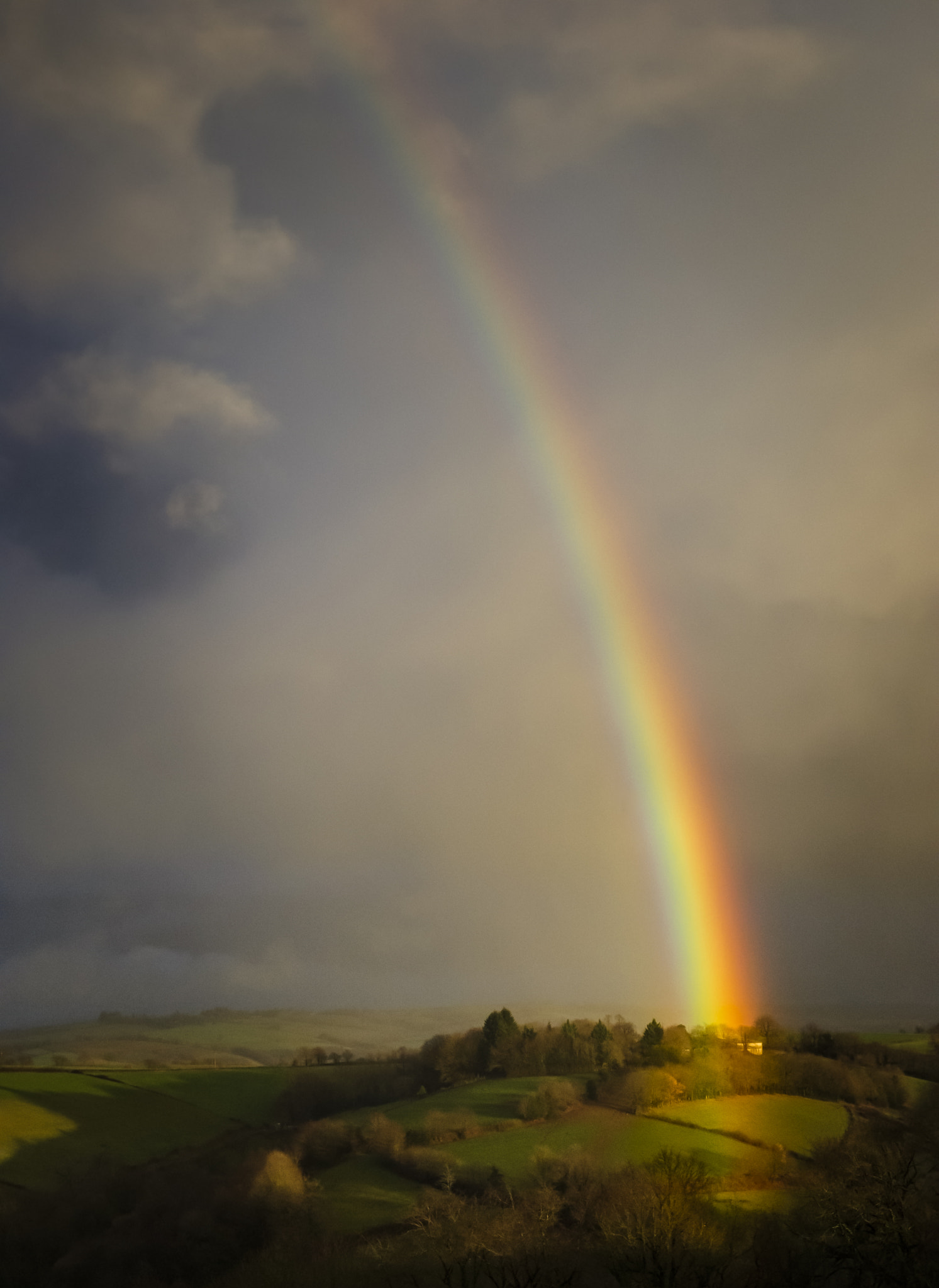 Nikon AF-S Nikkor 28-70mm F2.8 ED-IF sample photo. Puech-malou sous les projecteurs photography