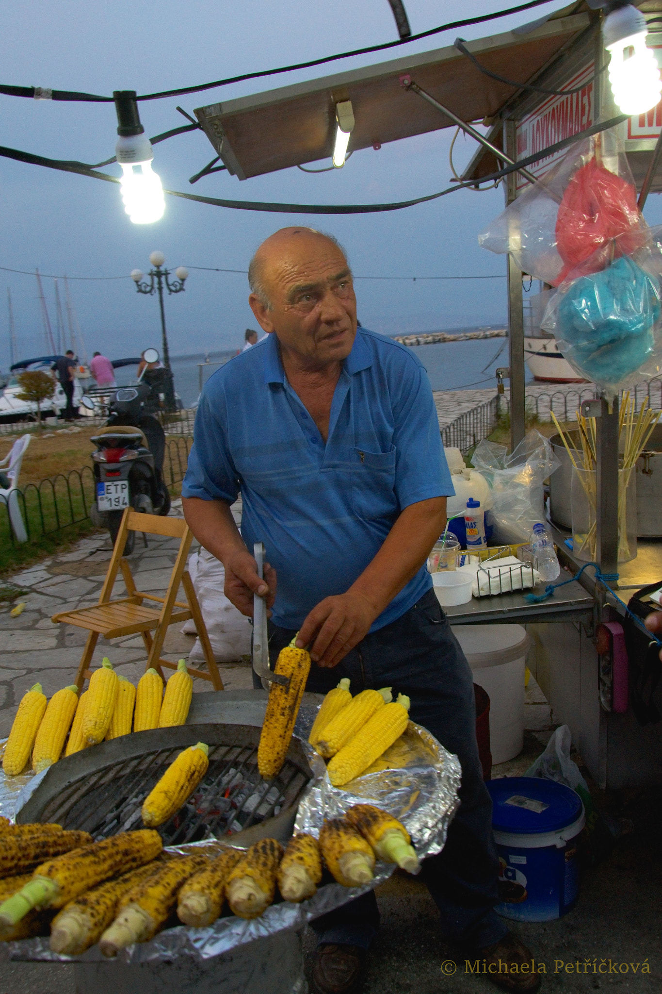 18.00 - 105.00 mm f/3.5 - 5.6 sample photo. Corn, anyone? photography