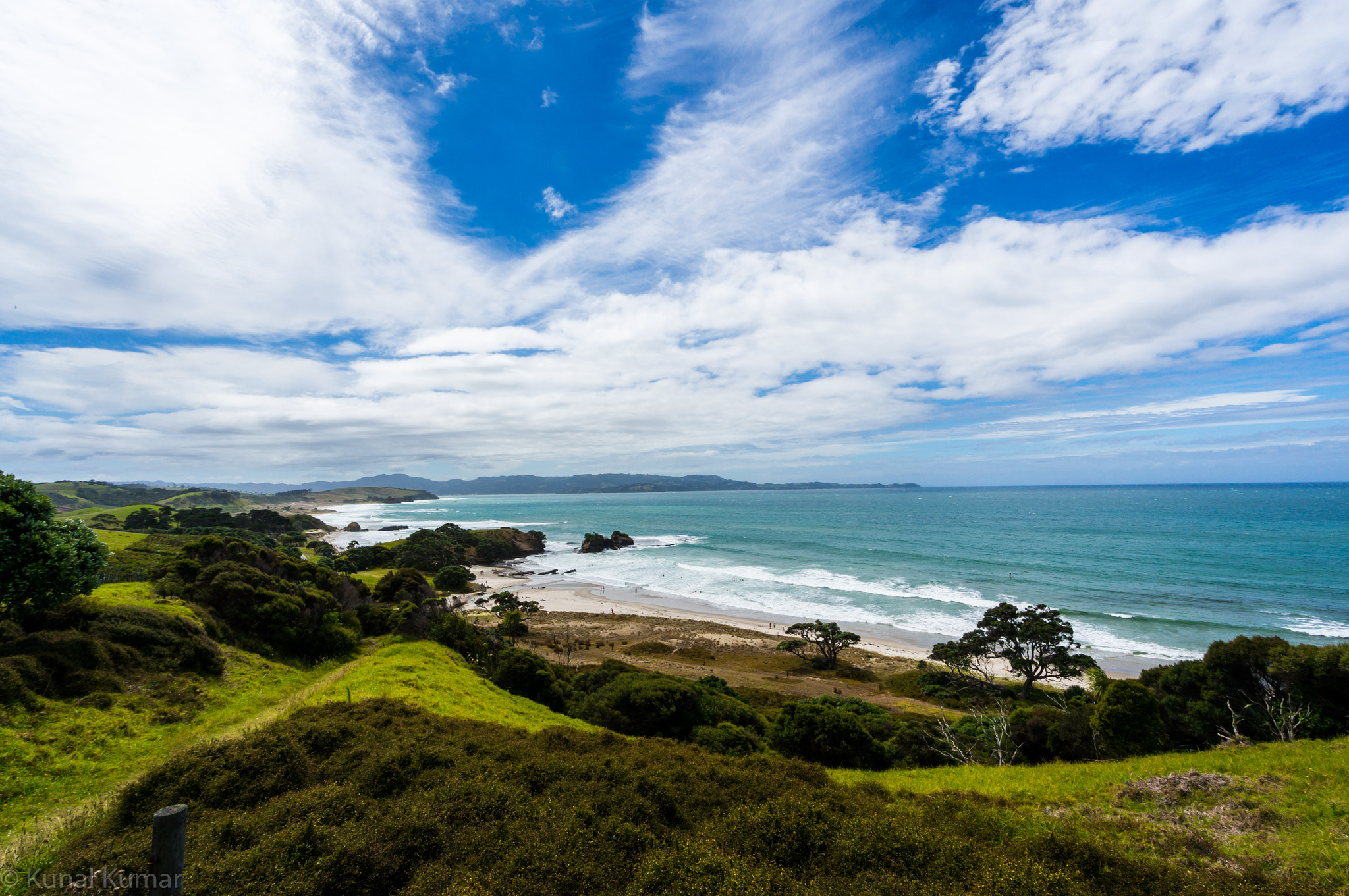 Sony Alpha NEX-5R + Sony E 10-18mm F4 OSS sample photo. Tawharanui regional park photography