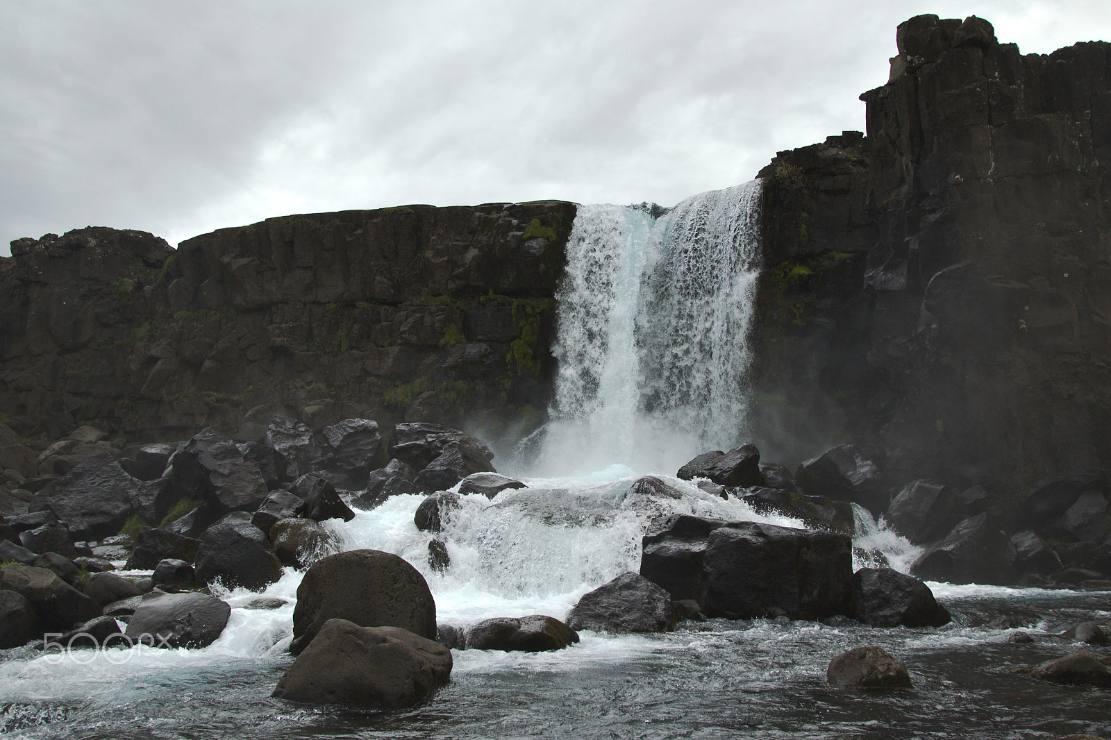 Nikon D3100 + 18.00 - 105.00 mm f/3.5 - 5.6 sample photo. Waterfall photography