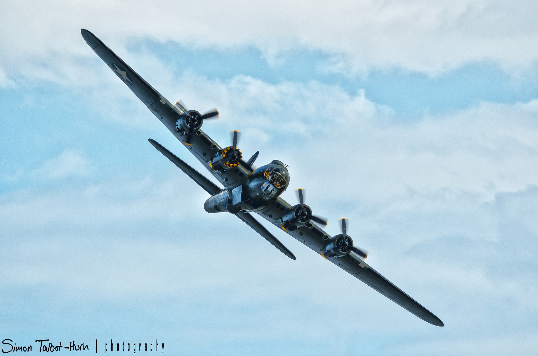 Nikon AF-S Nikkor 400mm F2.8G ED VR II sample photo. Memphis belle photography