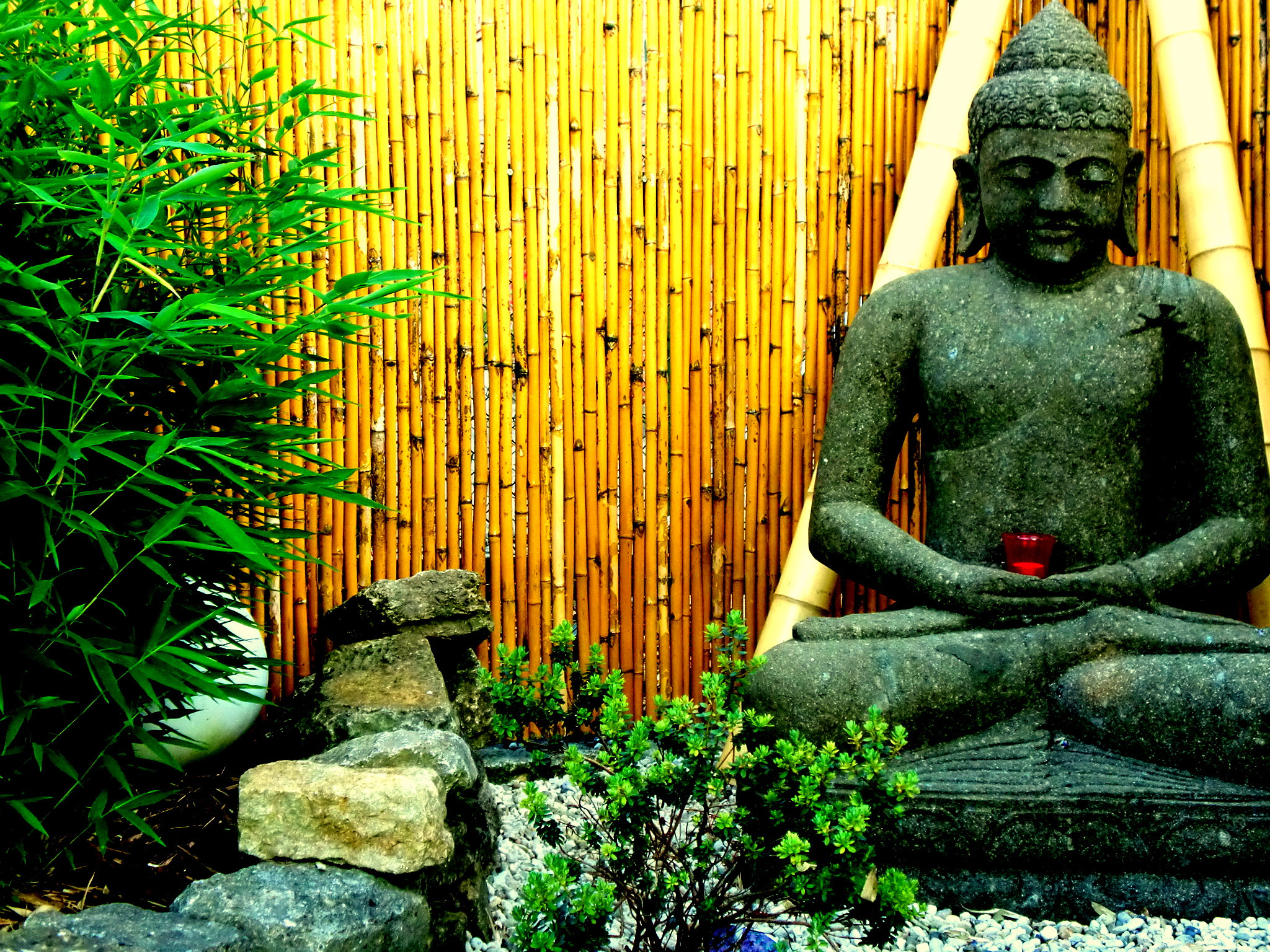 CASIO EX-Z90 sample photo. Buddha photography